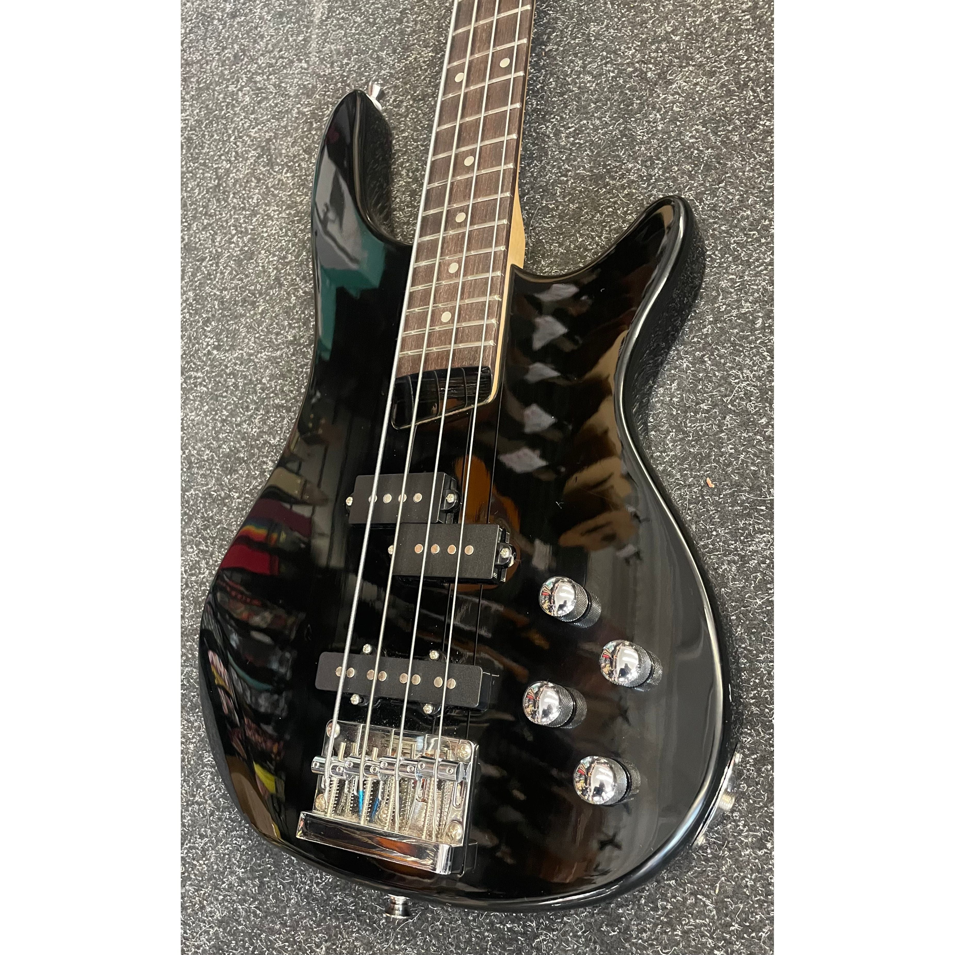 Gear4Music Chicago Short Scale 3/4 PJ Bass Guitar in Gloss Black Pre-Owned