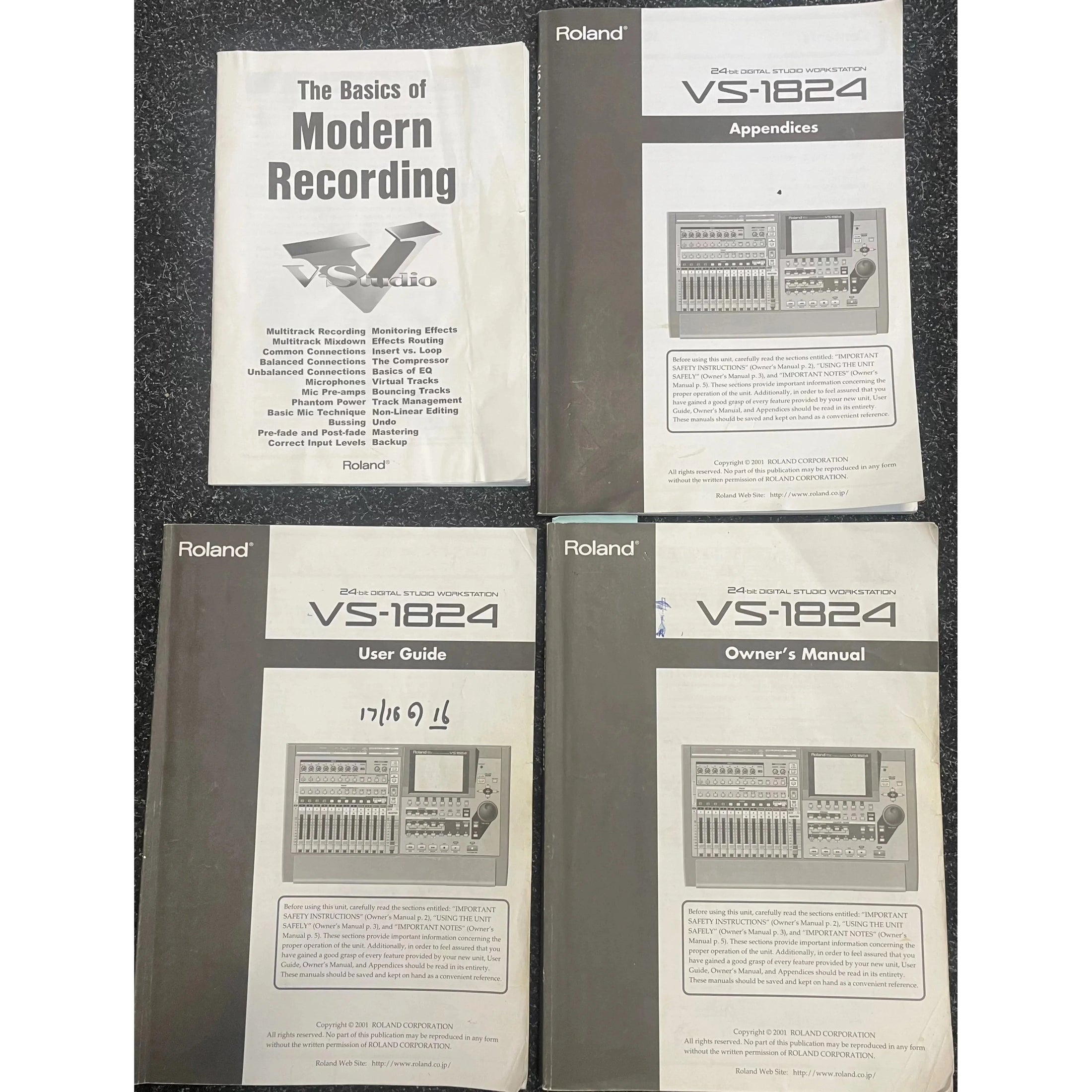 Roland VS-1824CD 24-bit Digital Workstation Pre-Owned with Power Cable and Manuals