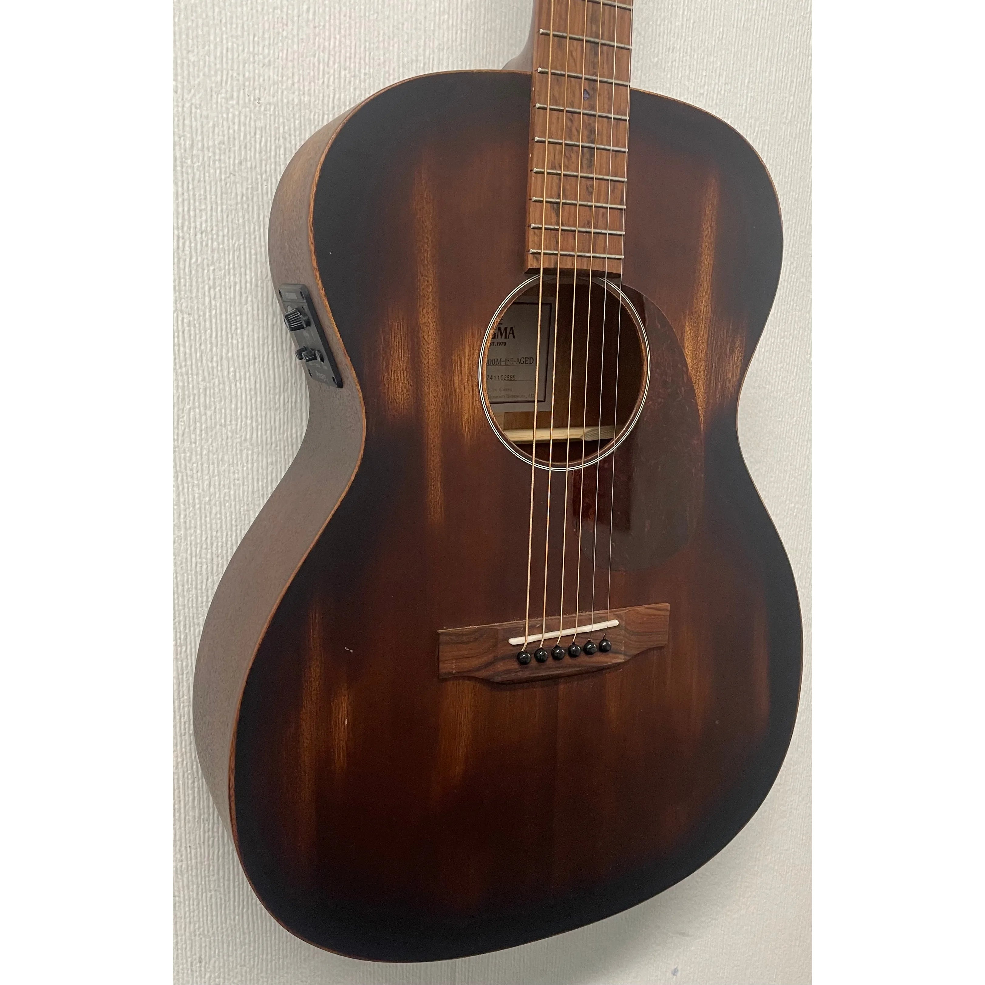 Sigma 000M-15E Aged Electro Acoustic Guitar in Aged Whiskey Barrel Satin Pre-Owned