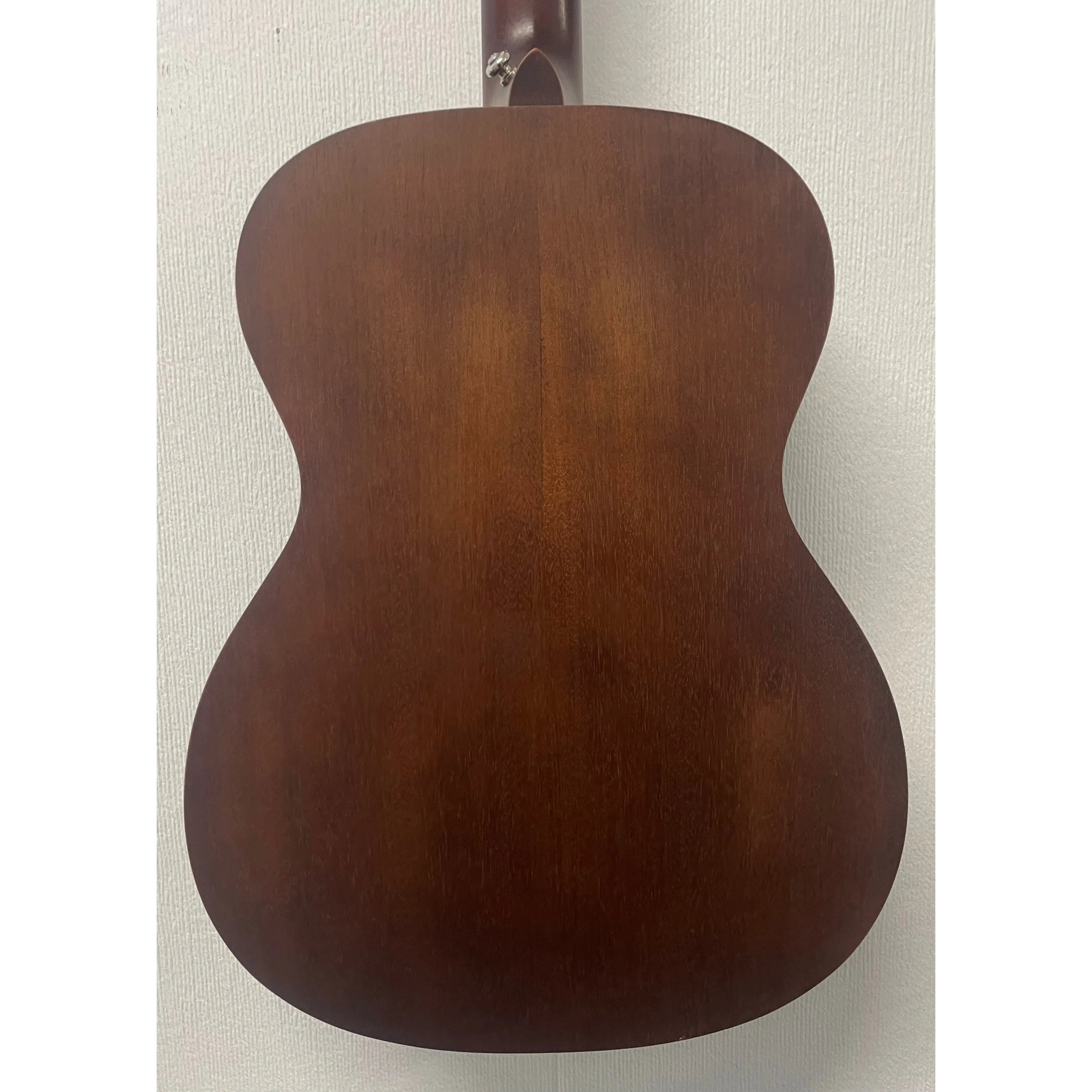 Sigma 000M-15E Aged Electro Acoustic Guitar in Aged Whiskey Barrel Satin Pre-Owned