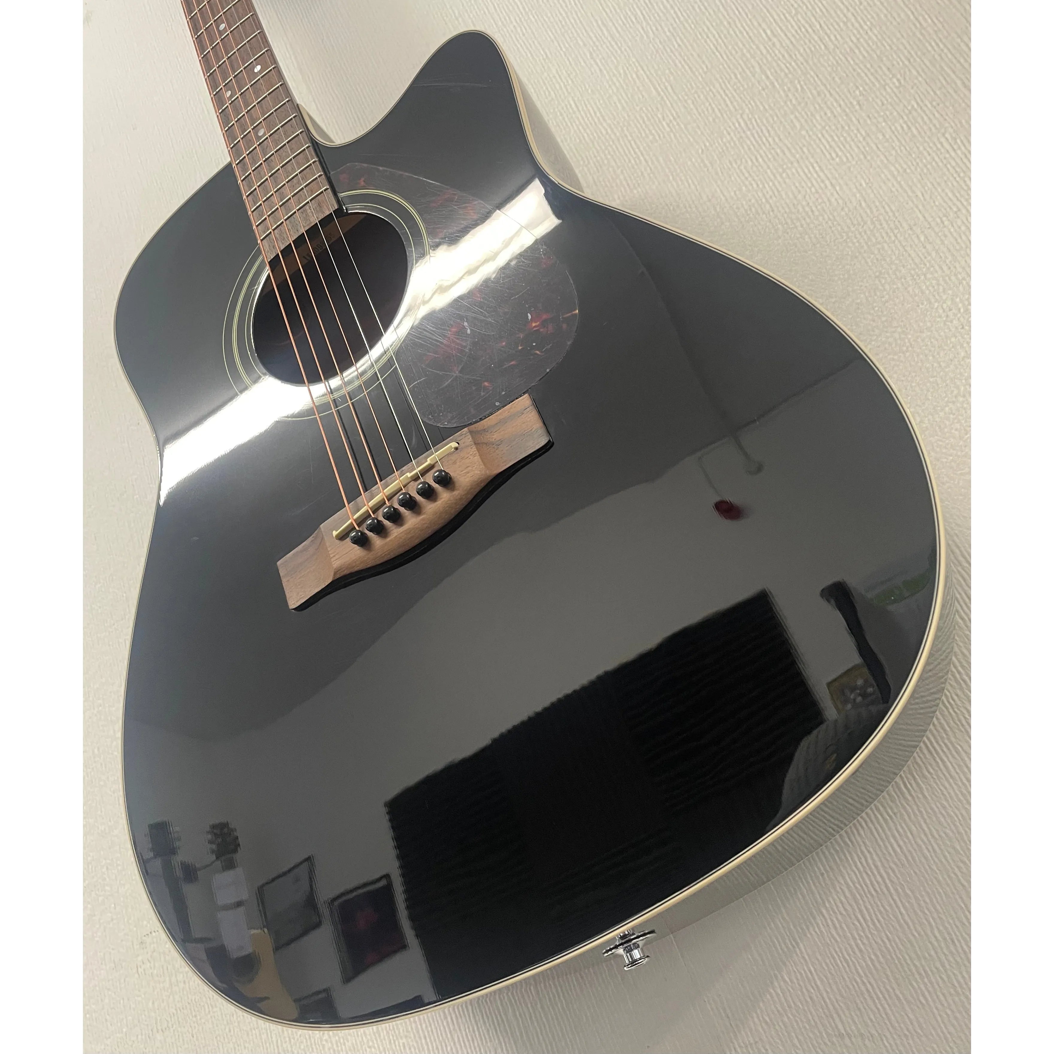 Yamaha FX370C Dreadnought Electro Acoustic in Black Pre-Owned