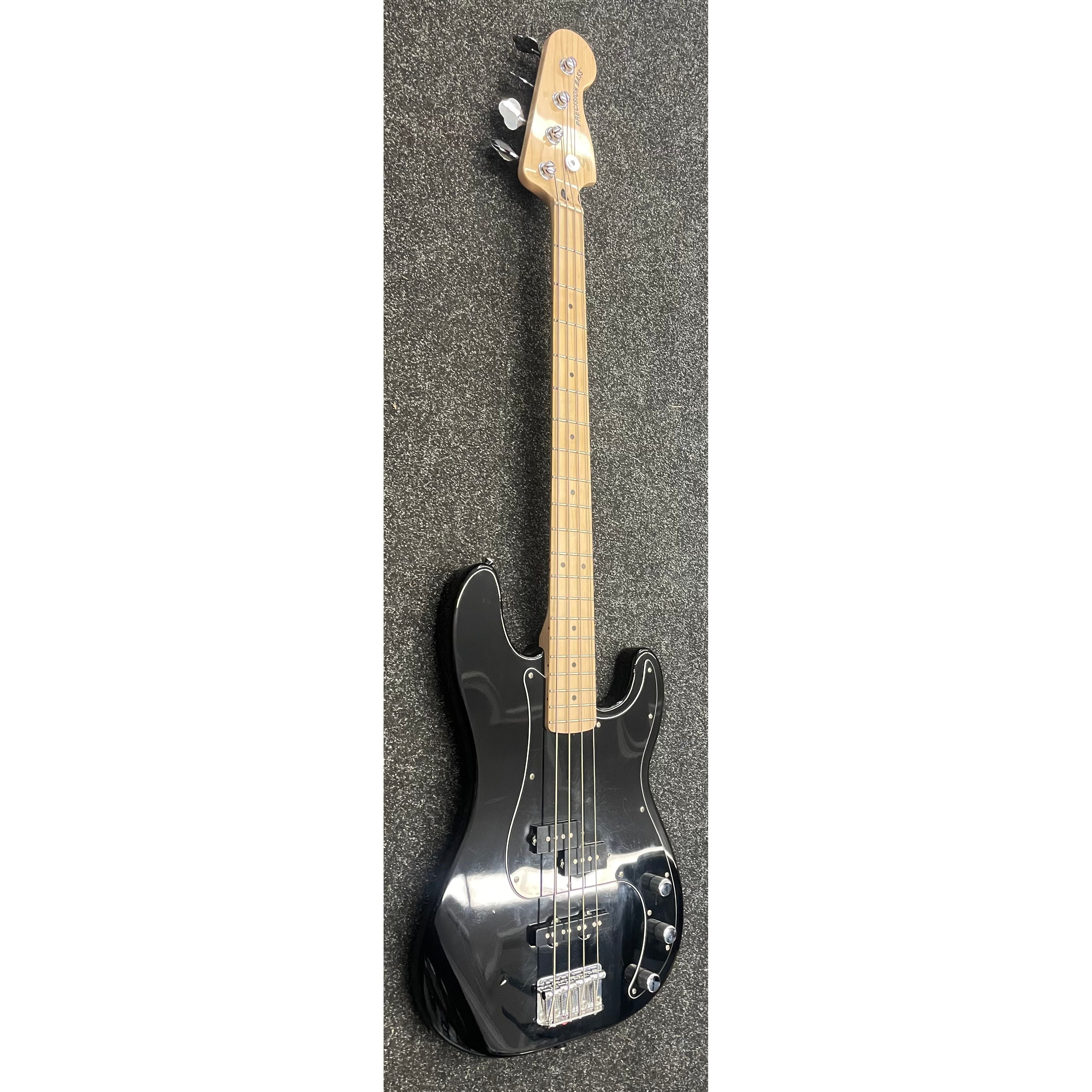 Squier Affinity Series Precision Bass Guitar with PJ Pickup Configuration in Gloss Black Pre-Owned