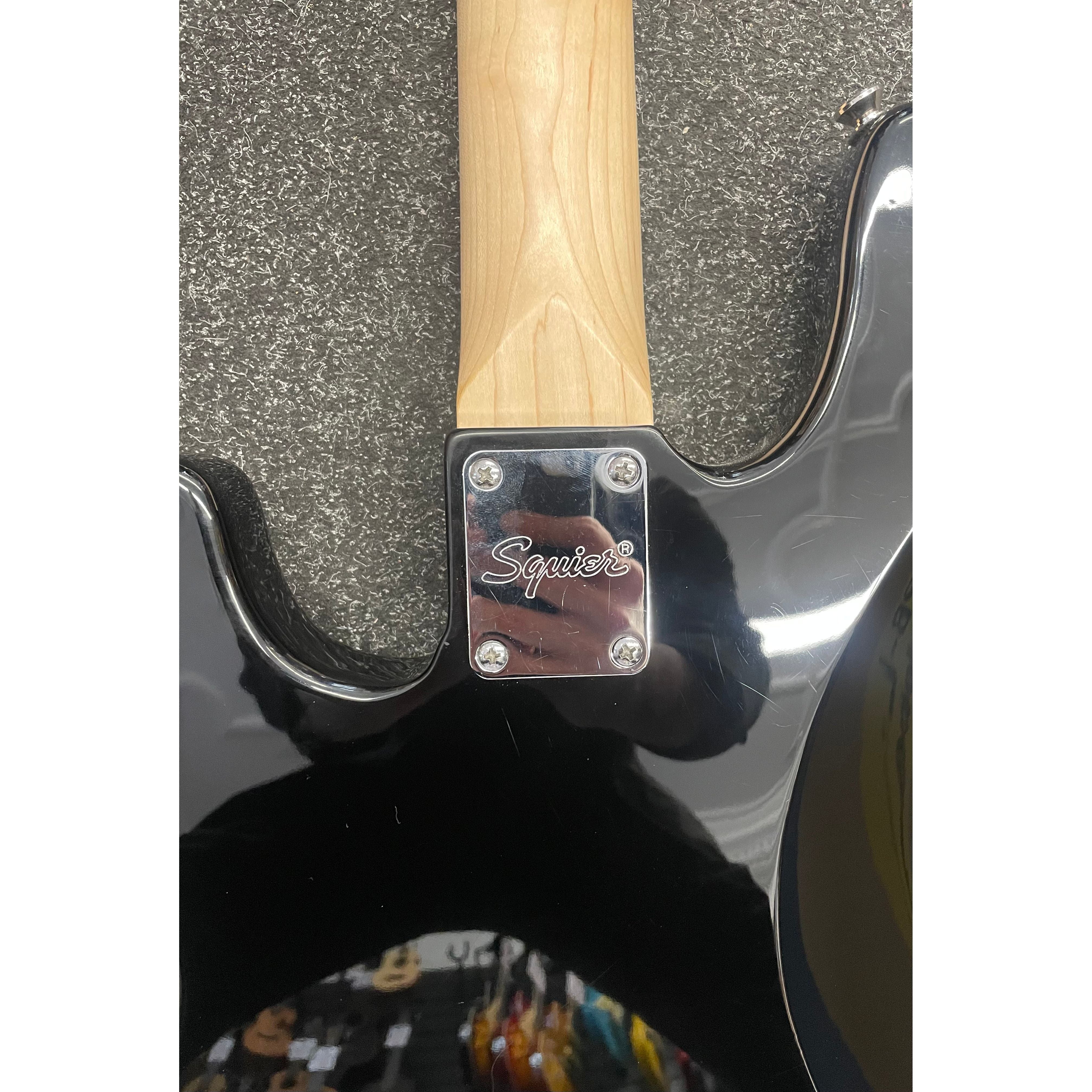 Squier Affinity Series Precision Bass Guitar with PJ Pickup Configuration in Gloss Black Pre-Owned