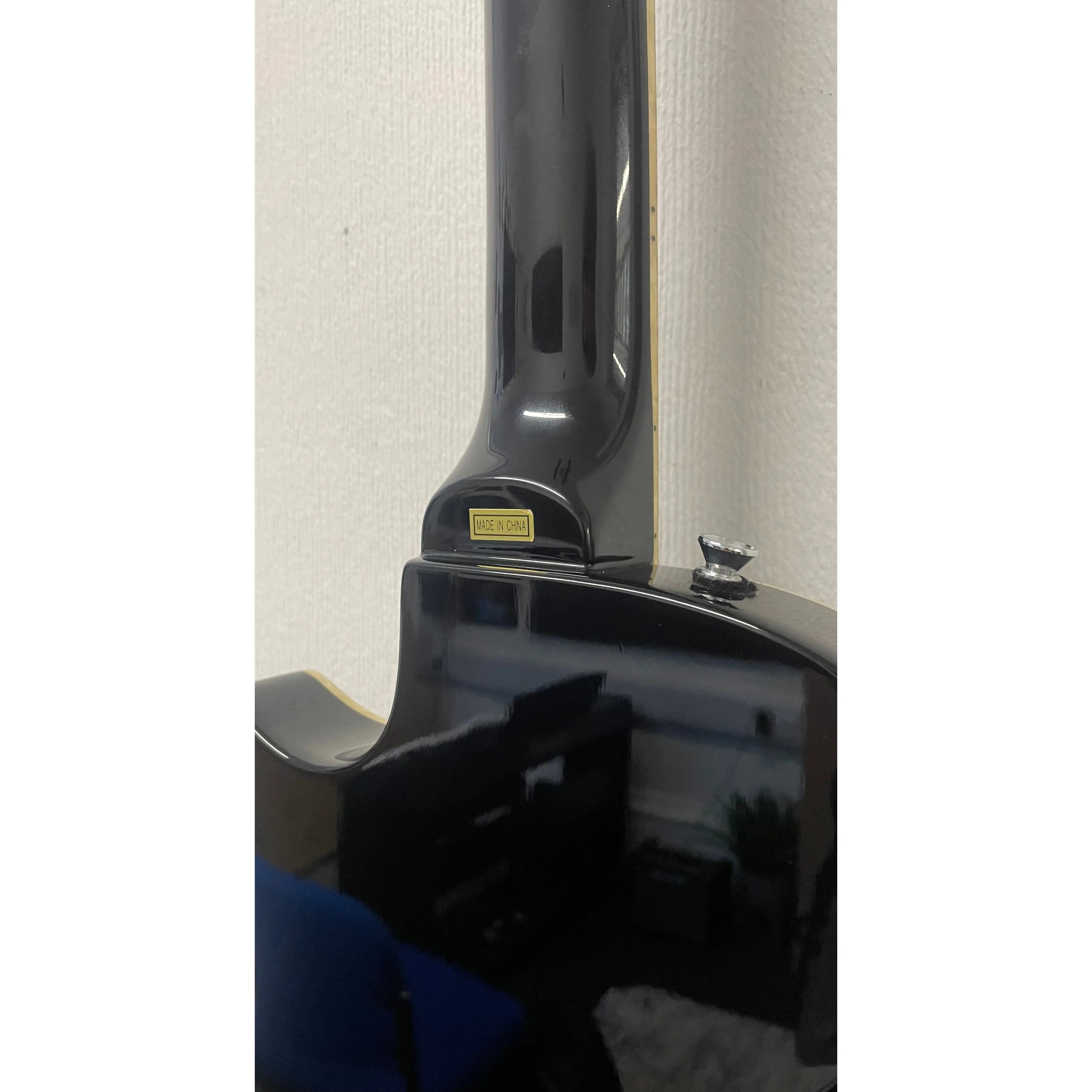 Hagstrom UltraLux Ultra Swede VGC in Burgundy Burst Pre-Owned