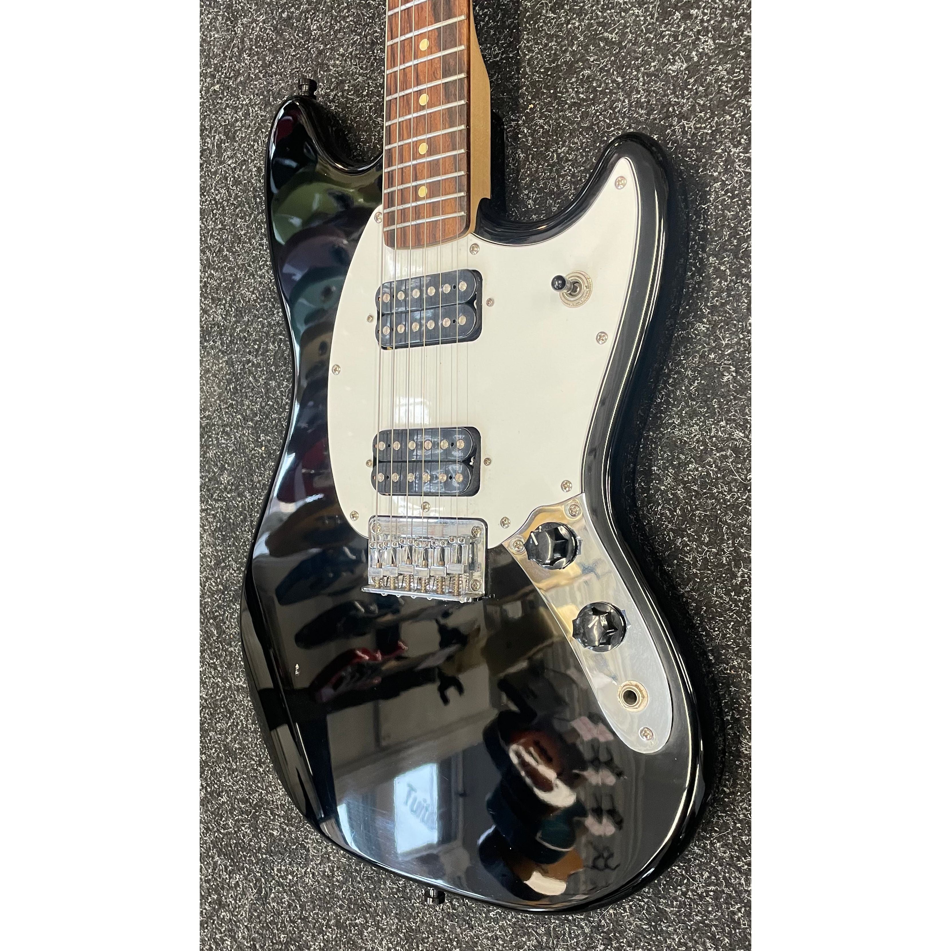 Squier by Fender Mustang Bullet Electric Guitar HH in Gloss Black Pre-Owned