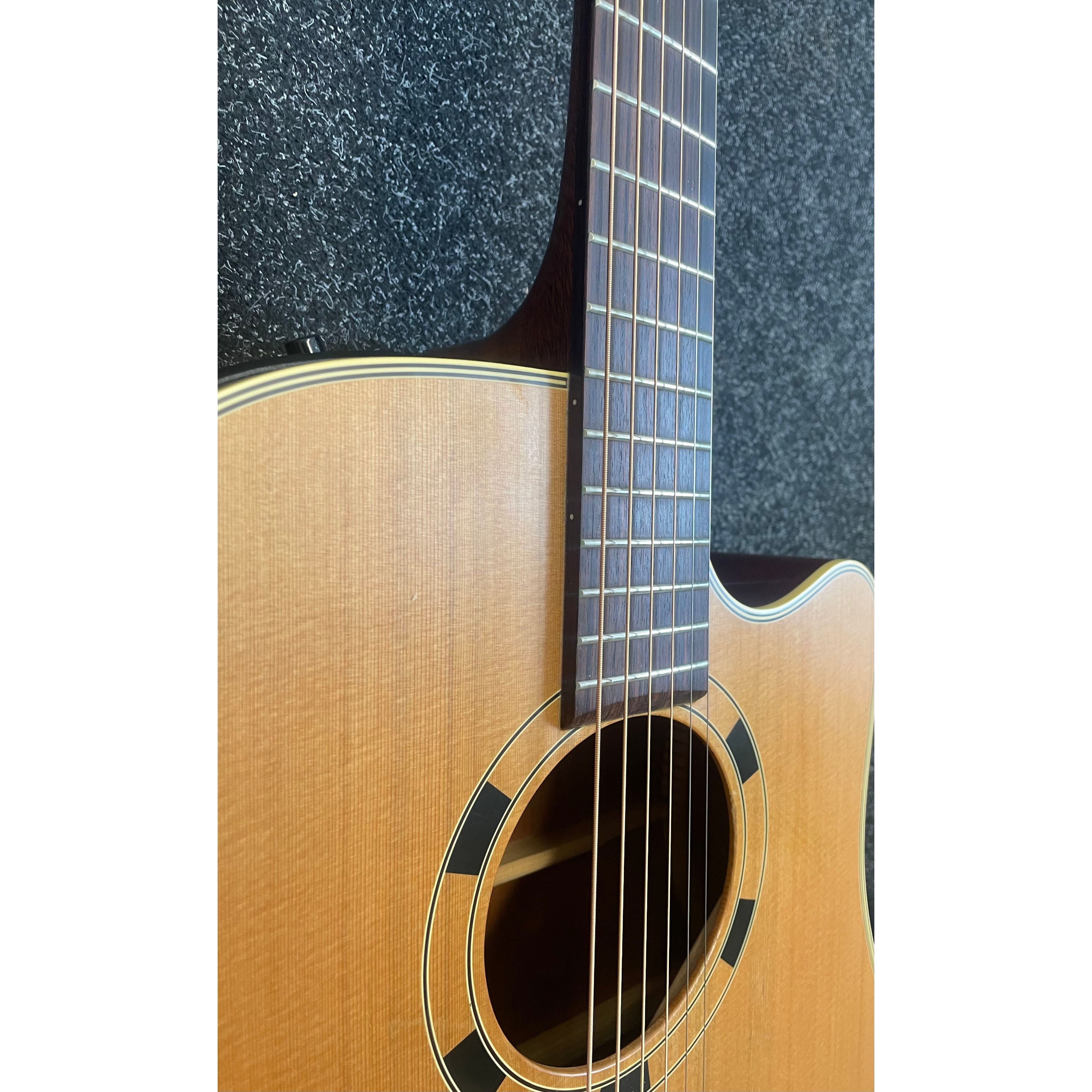 Takamine EN-10C Dreadnought Electro Acoustic Guitar MIJ Made in Japan with Hardcase Pre-Owned