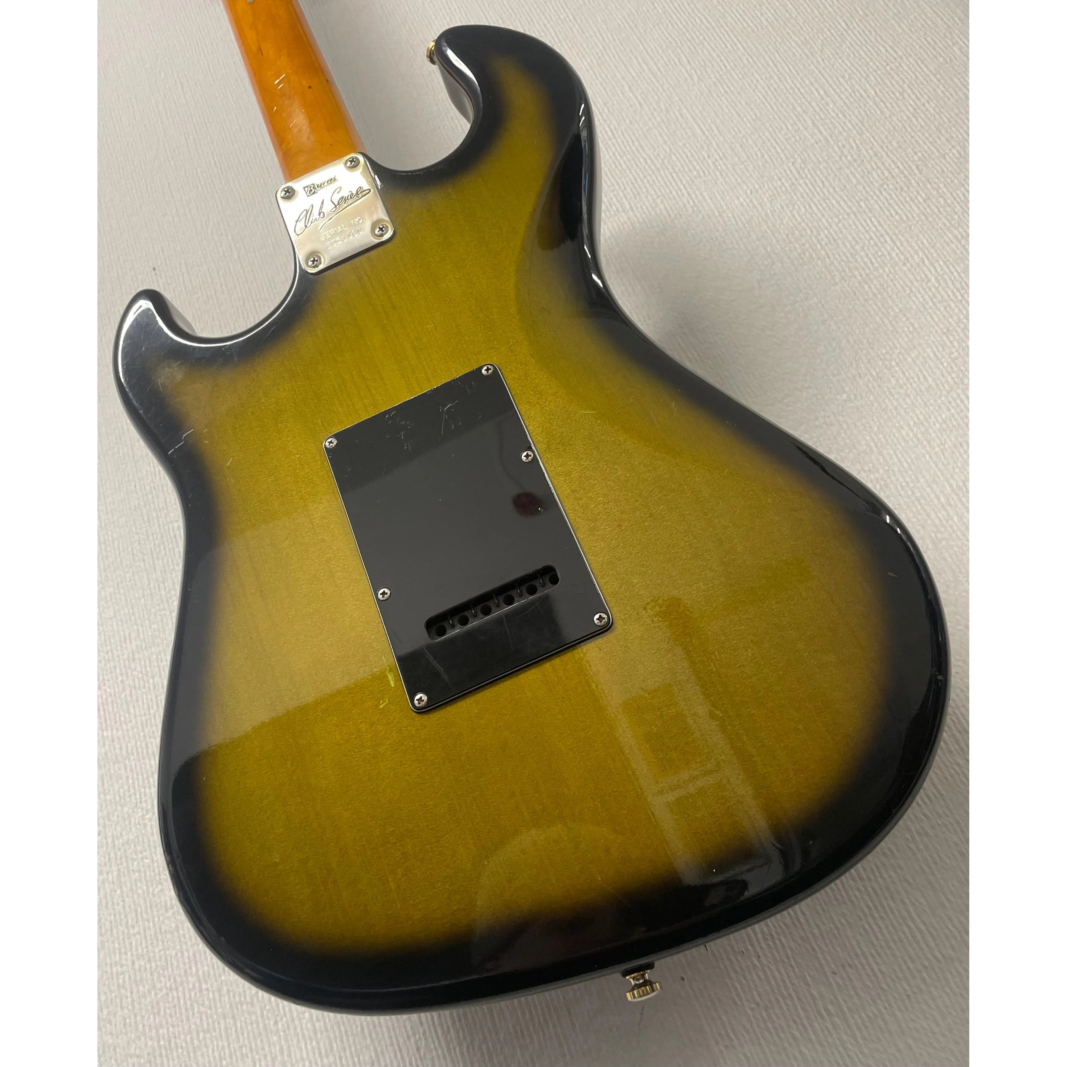 Burns London Marquee Club Series Electric Guitar in Green Burst with Gigbag Pre-Owned