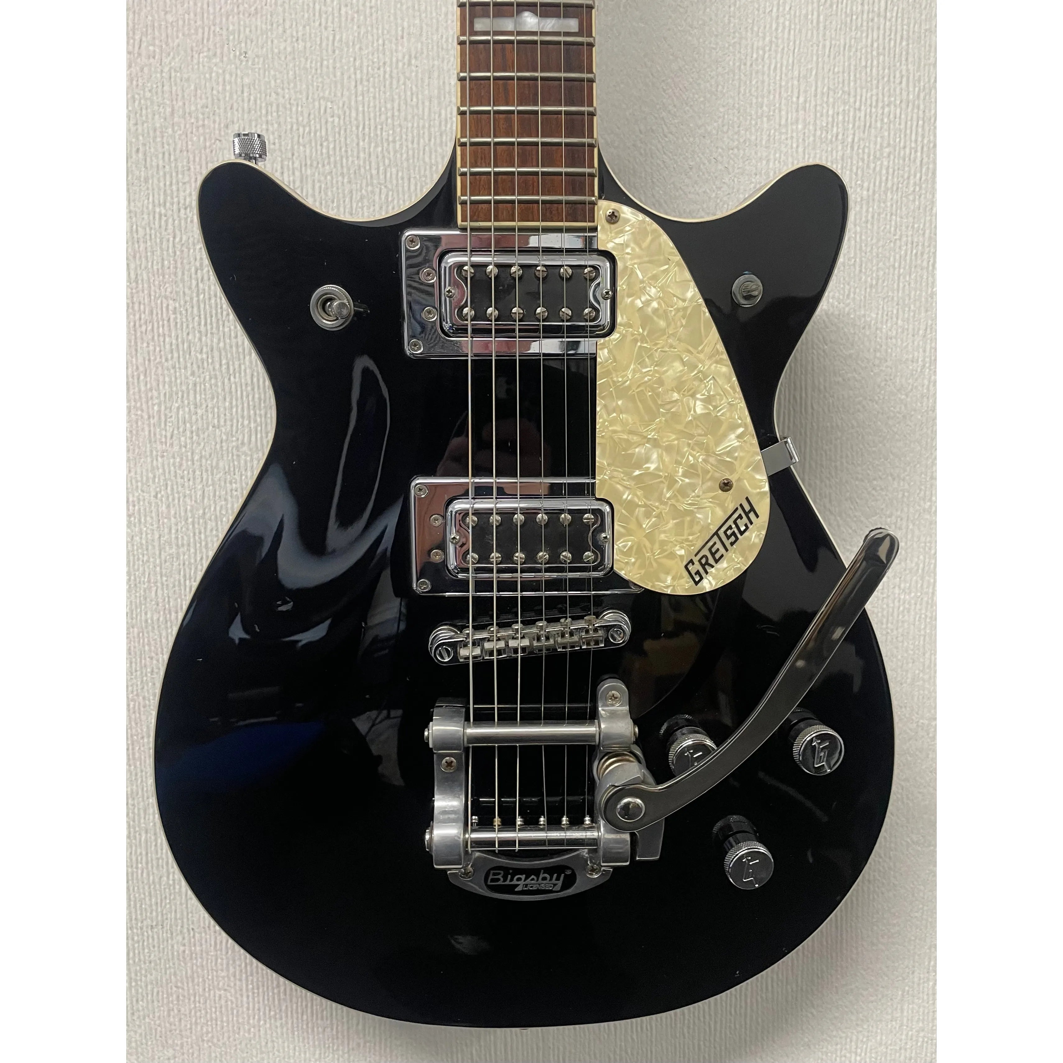 Gretsch G5445T Double Cut Jet Electric Guitar in Black with Bigsby & Gigbag Pre-Owned