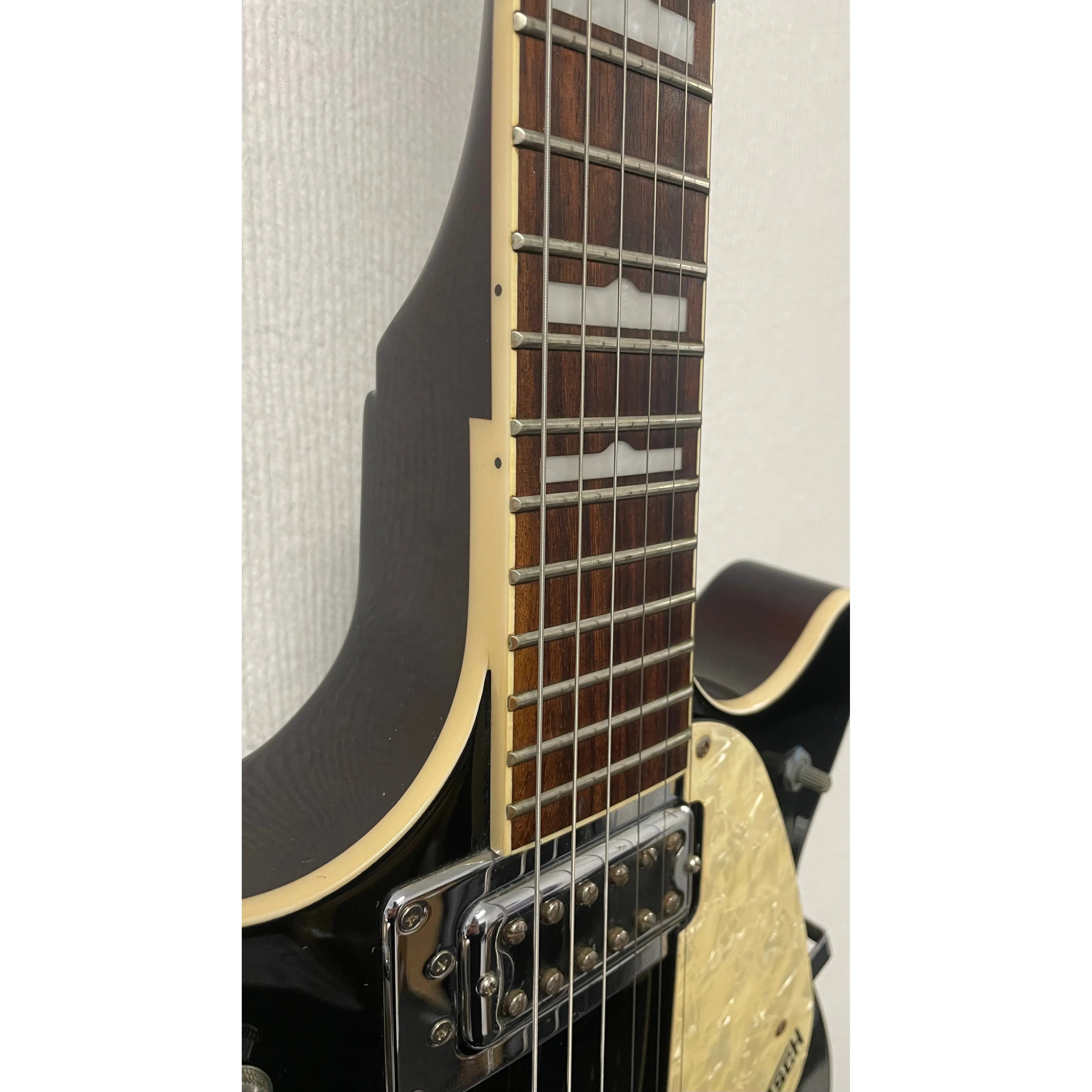 Gretsch G5445T Double Cut Jet Electric Guitar in Black with Bigsby & Gigbag Pre-Owned