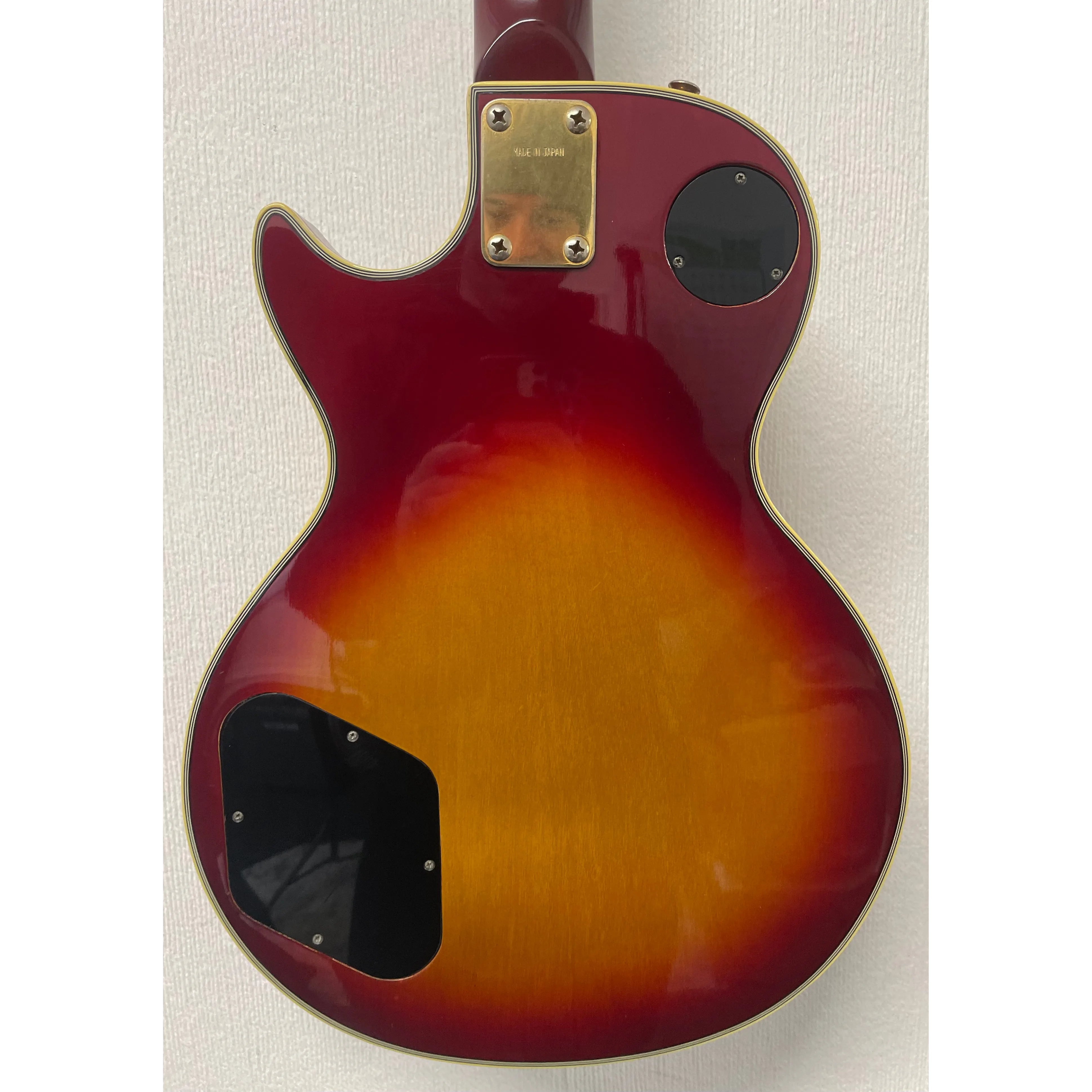 Columbus LP Style Electric Guitar MIJ in Sunburst Pre-Owned