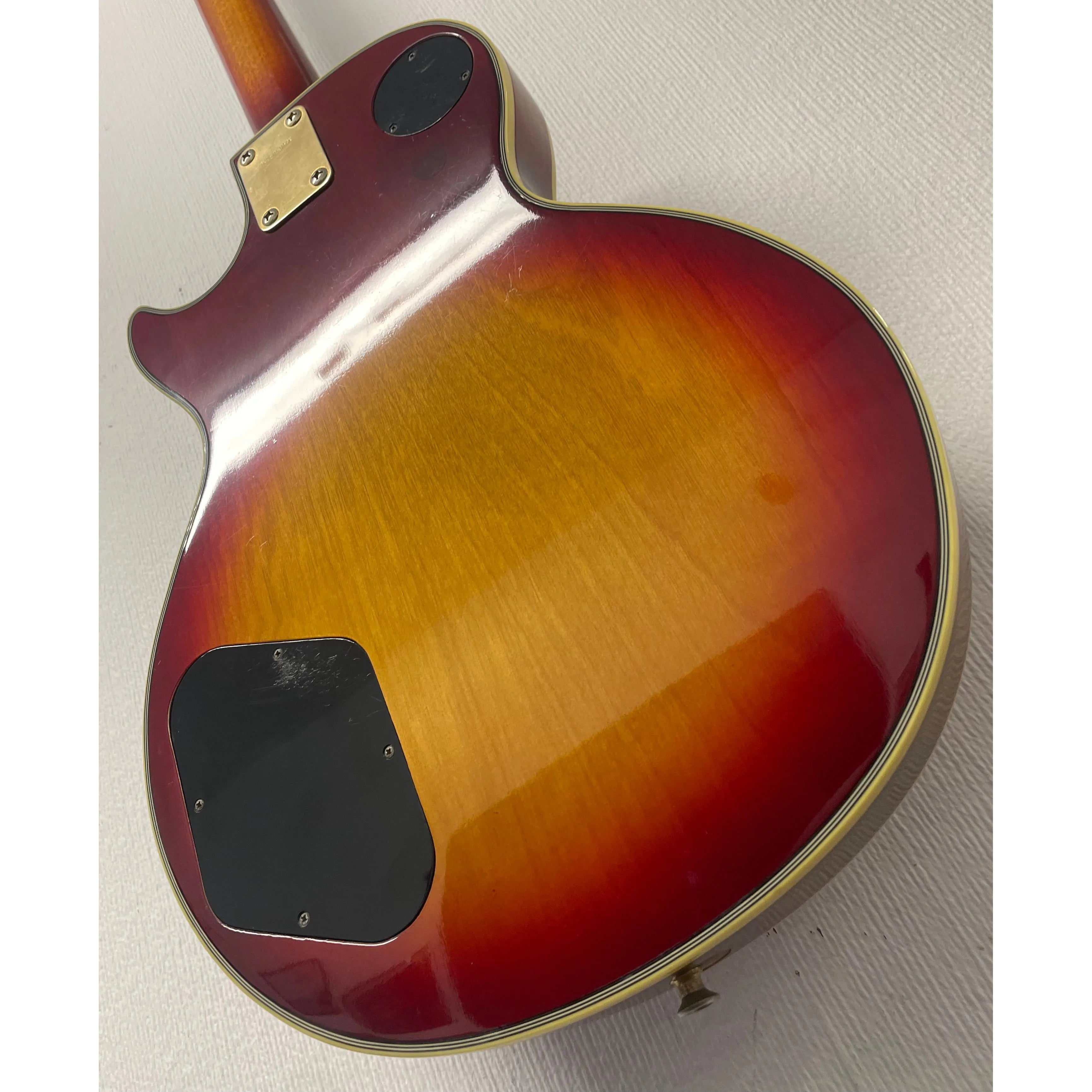 Columbus LP Style Electric Guitar MIJ in Sunburst Pre-Owned