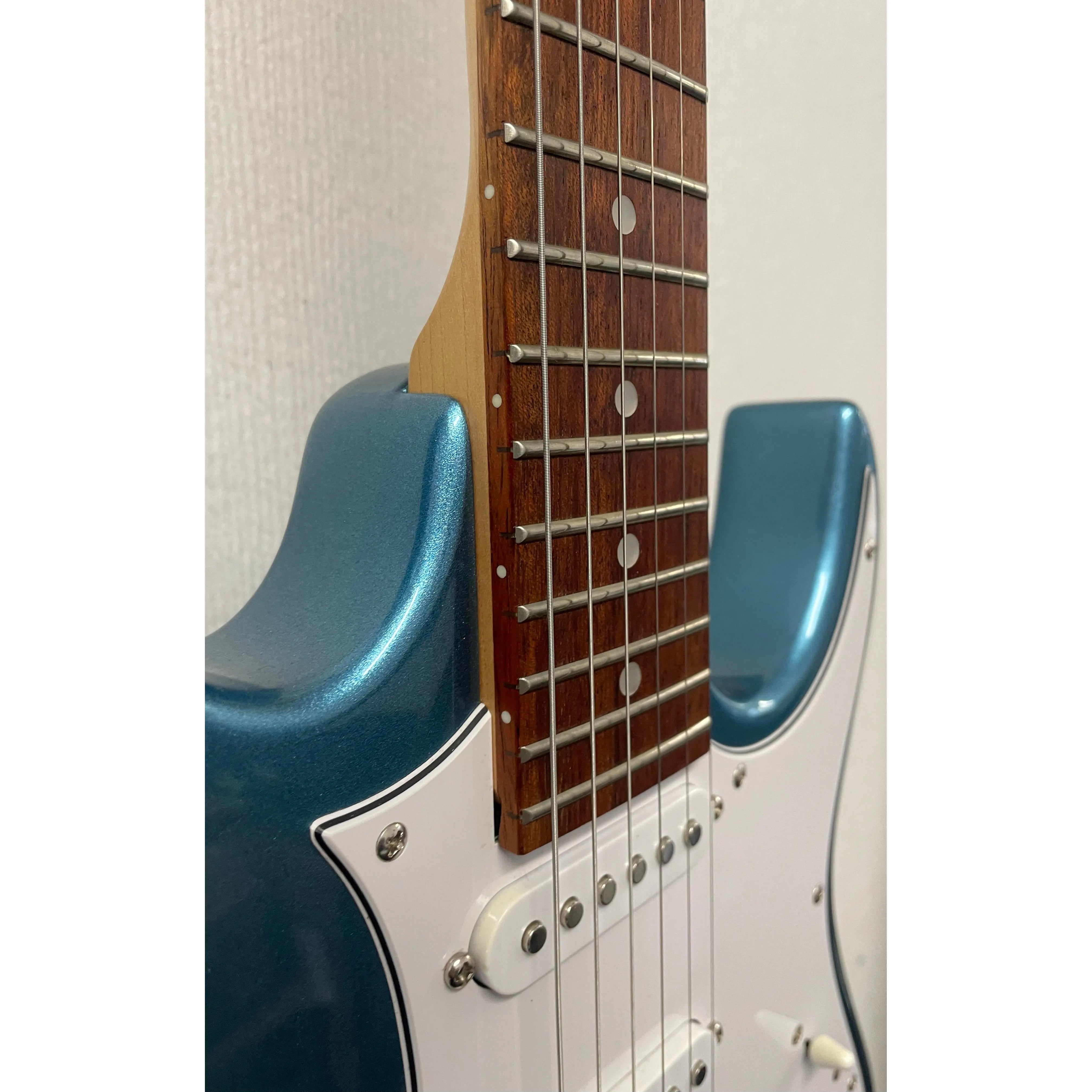 Ibanez GRX40 GIO in Metallic Light Blue with Gigbag Pre-Owned