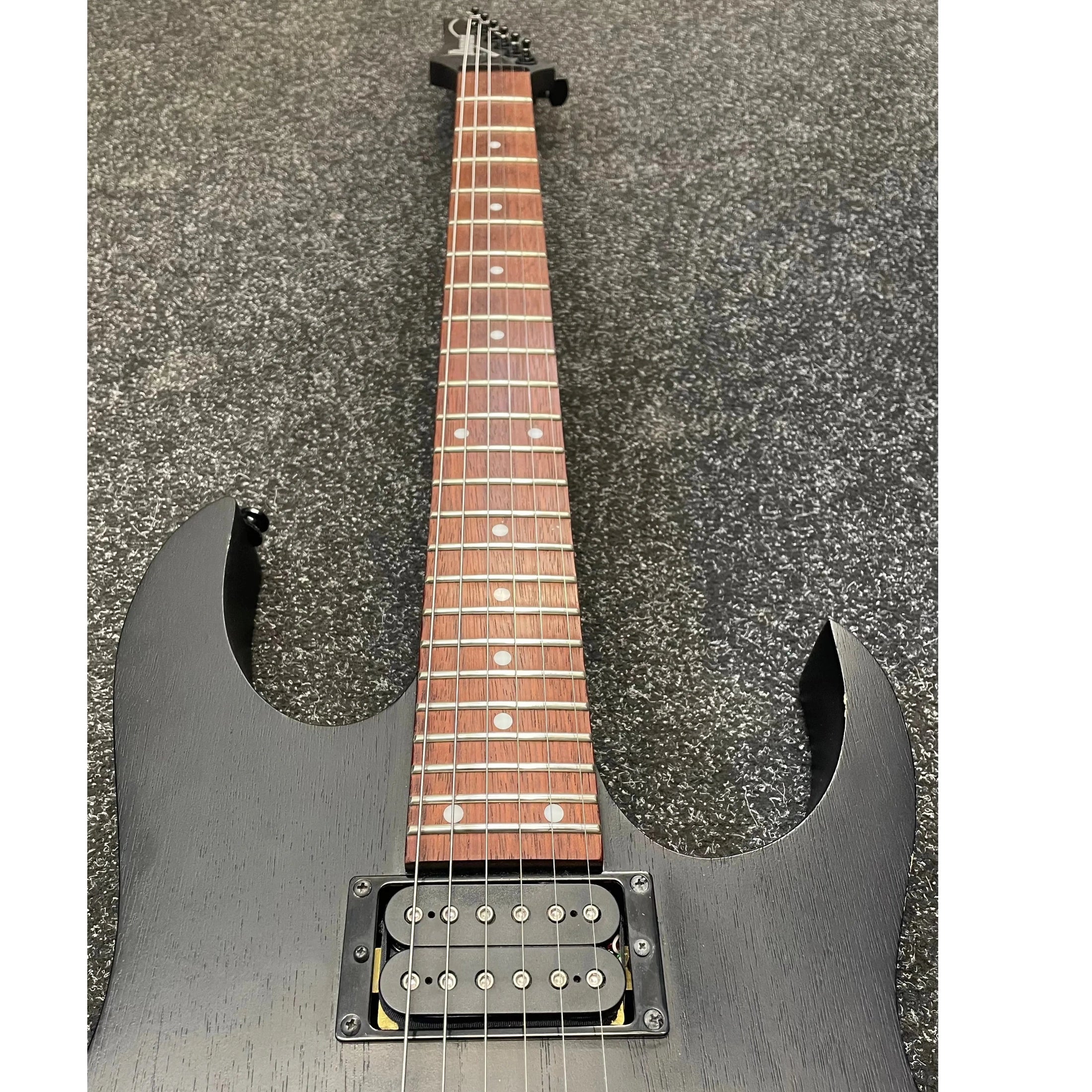 Ibanez RGRT421 Electric Guitar in Matte Black with Gigbag Pre-Owned