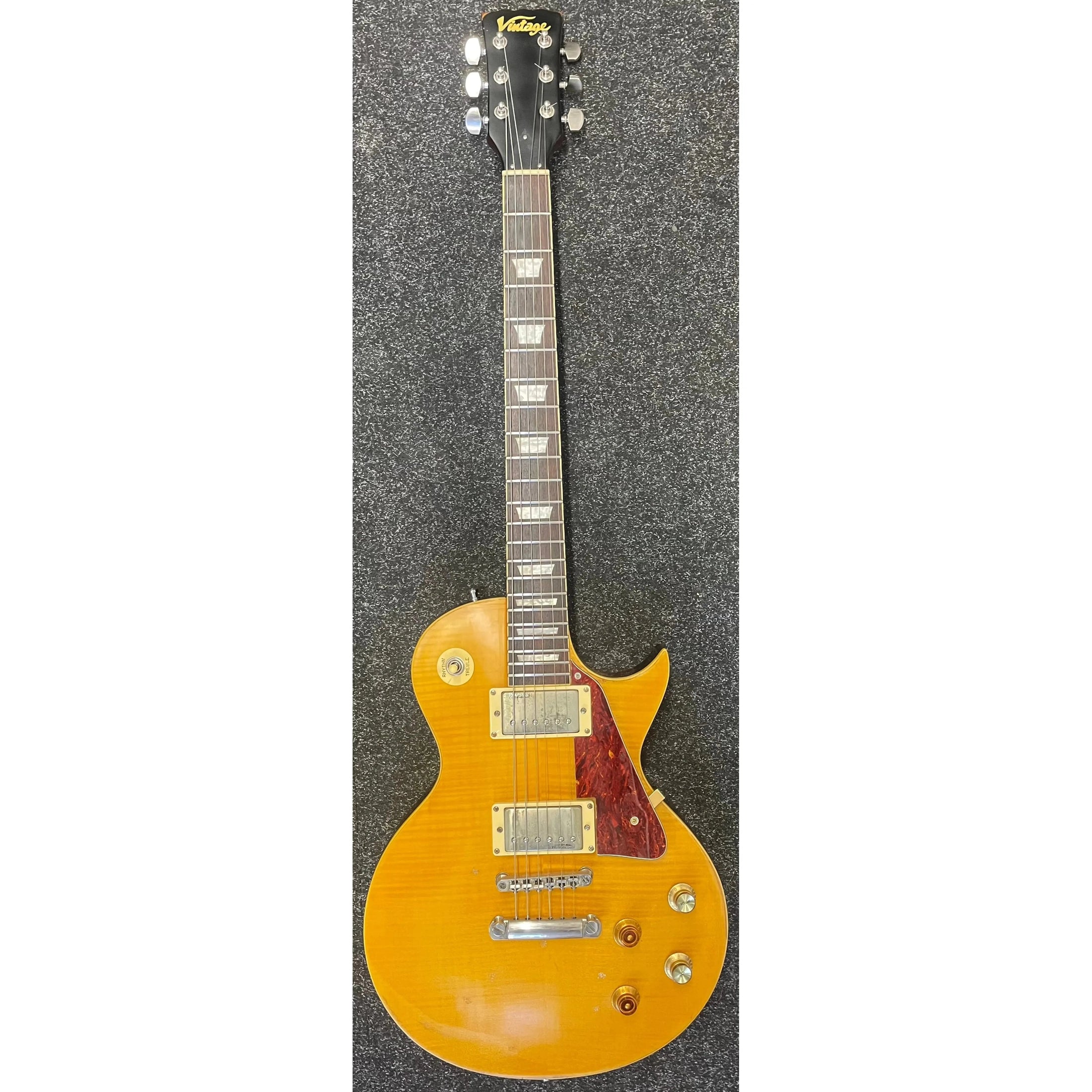 Vintage V100 Distressed Lemon Drop with Hardcase Pre-Owned