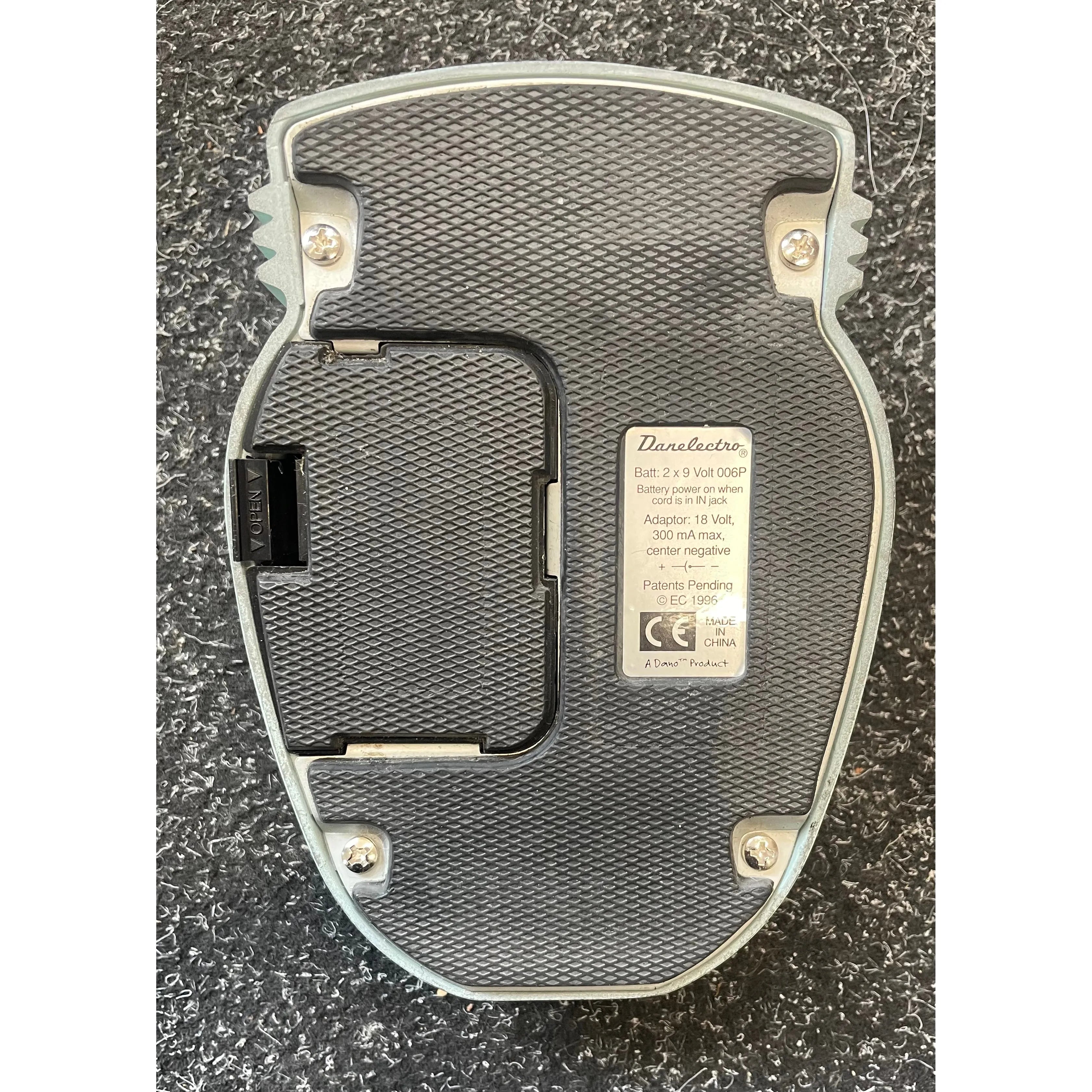 Danelectro Cool Cat Chorus Pedal for Guitar Pre-Owned