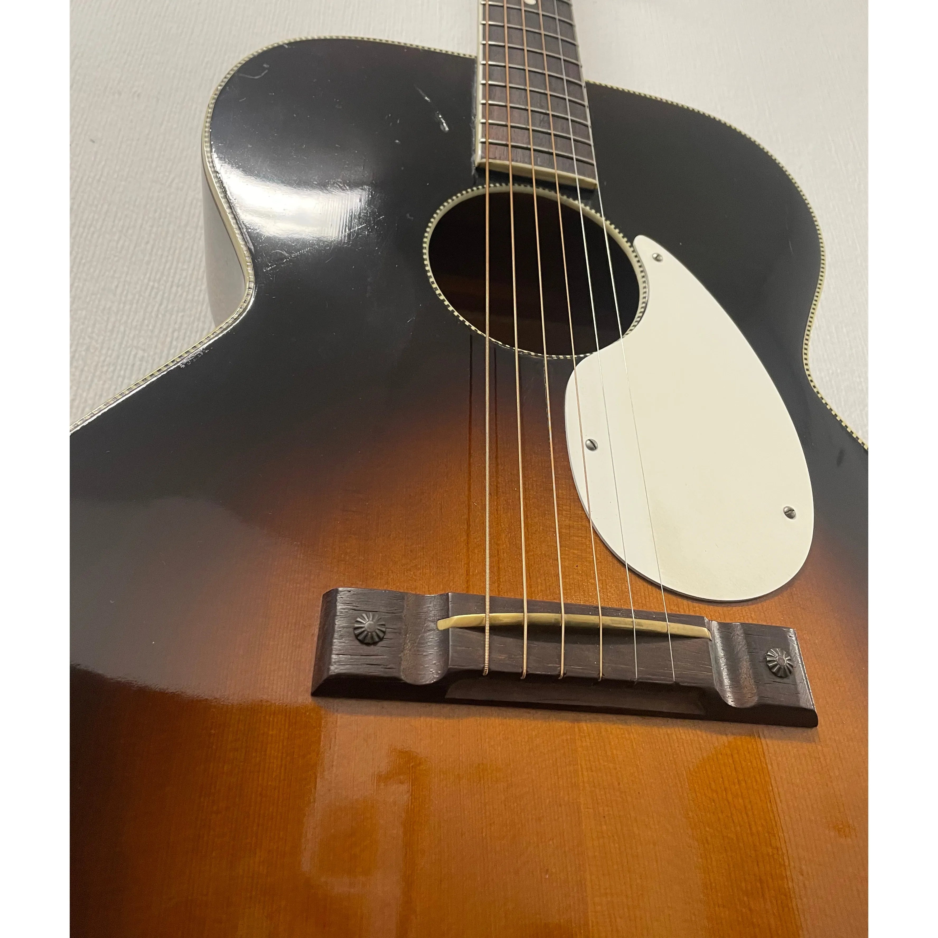 Kay K-15 1950's-60's Flat Top Jumbo Acoustic Guitar L3623 in Burst Finish with Hardcase Pre-Owned