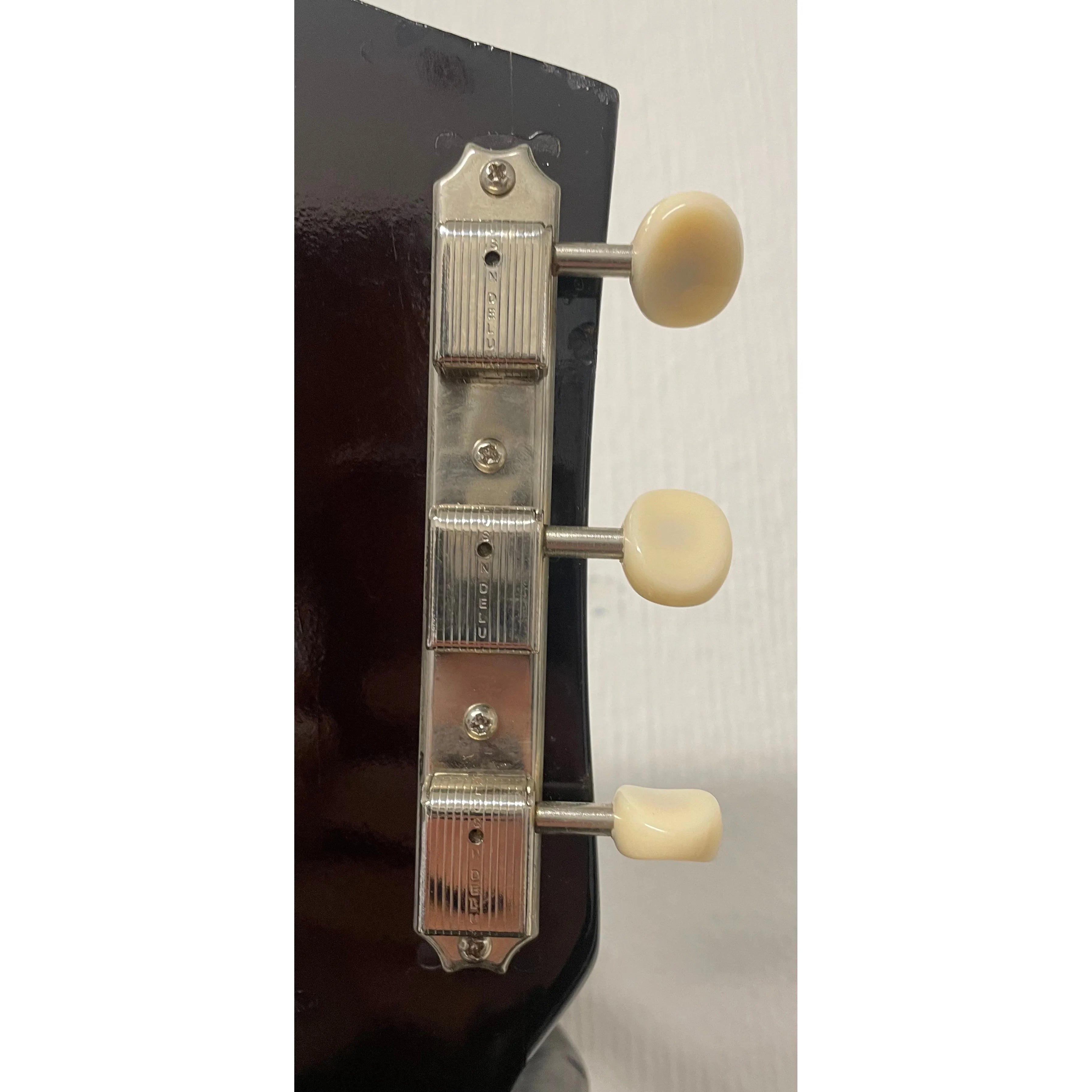 Kay K-15 1950's-60's Flat Top Jumbo Acoustic Guitar L3623 in Burst Finish with Hardcase Pre-Owned