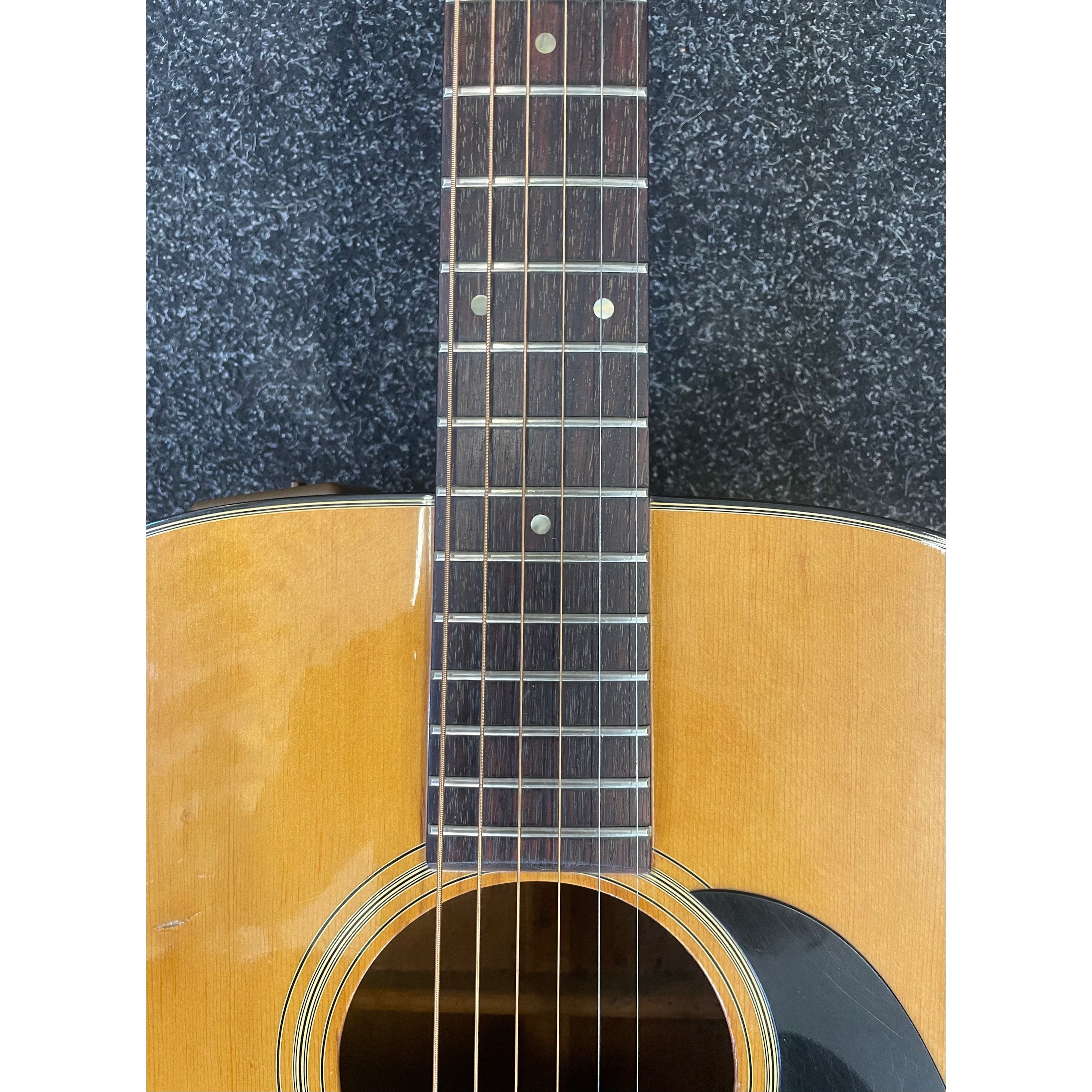 Takamine EF-340 Dreadnought Electro Acoustic Guitar in Natural with Hardcase Pre-Owned
