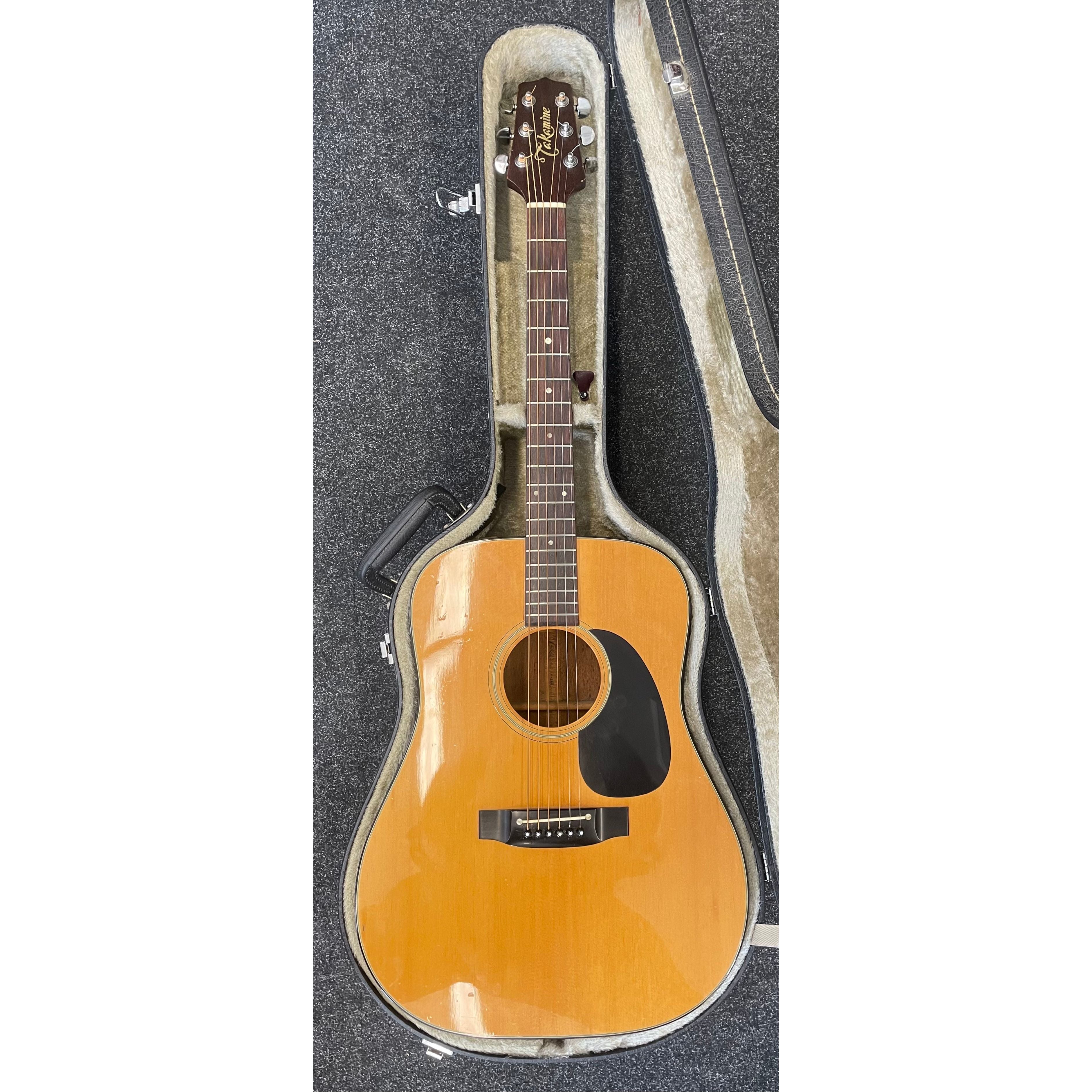 Takamine EF-340 Dreadnought Electro Acoustic Guitar in Natural with Hardcase Pre-Owned
