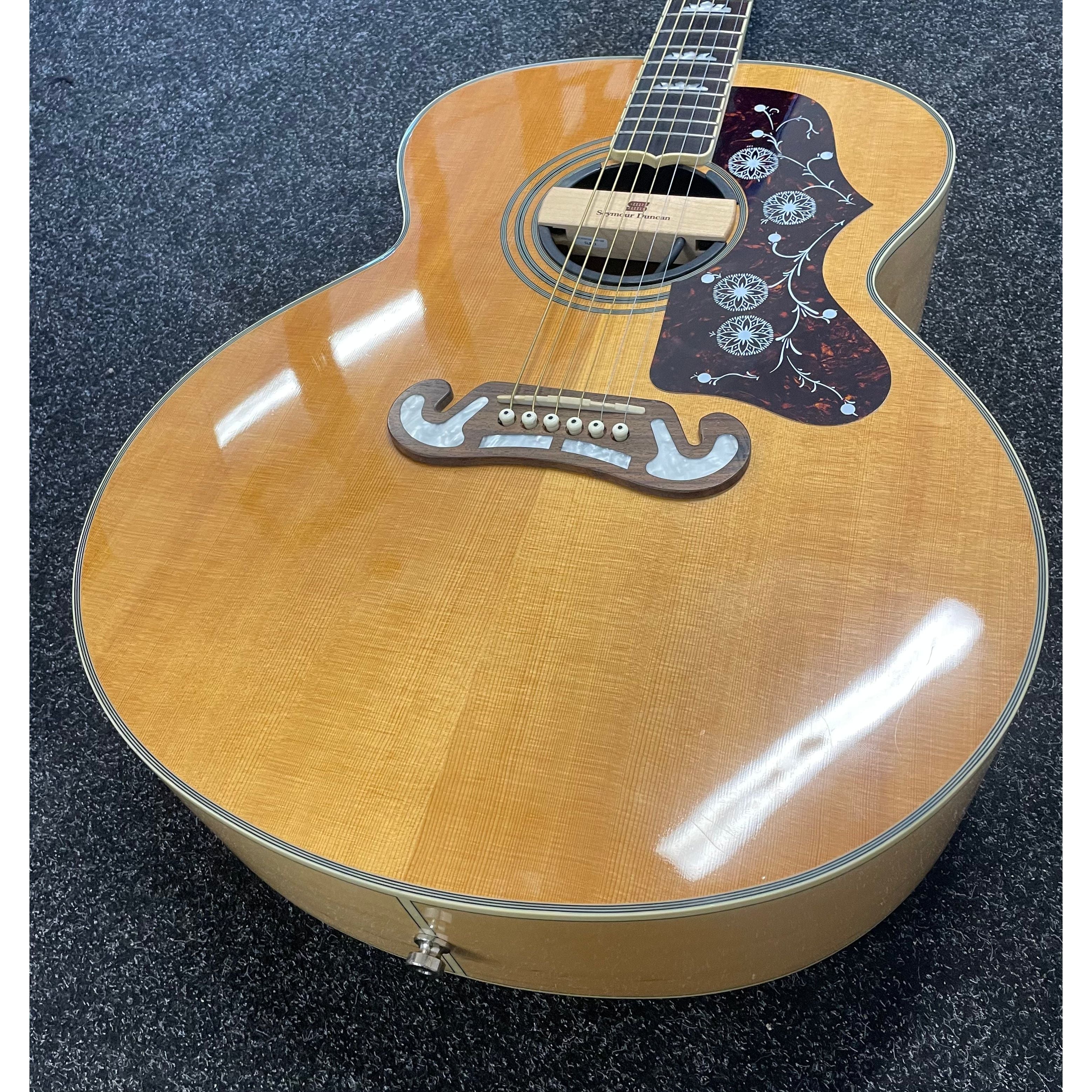 Epiphone EJ-200N Jumbo Acoustic Guitar Modified with Seymour Duncan Mounted Pickup with Hardcase Pre-Owned