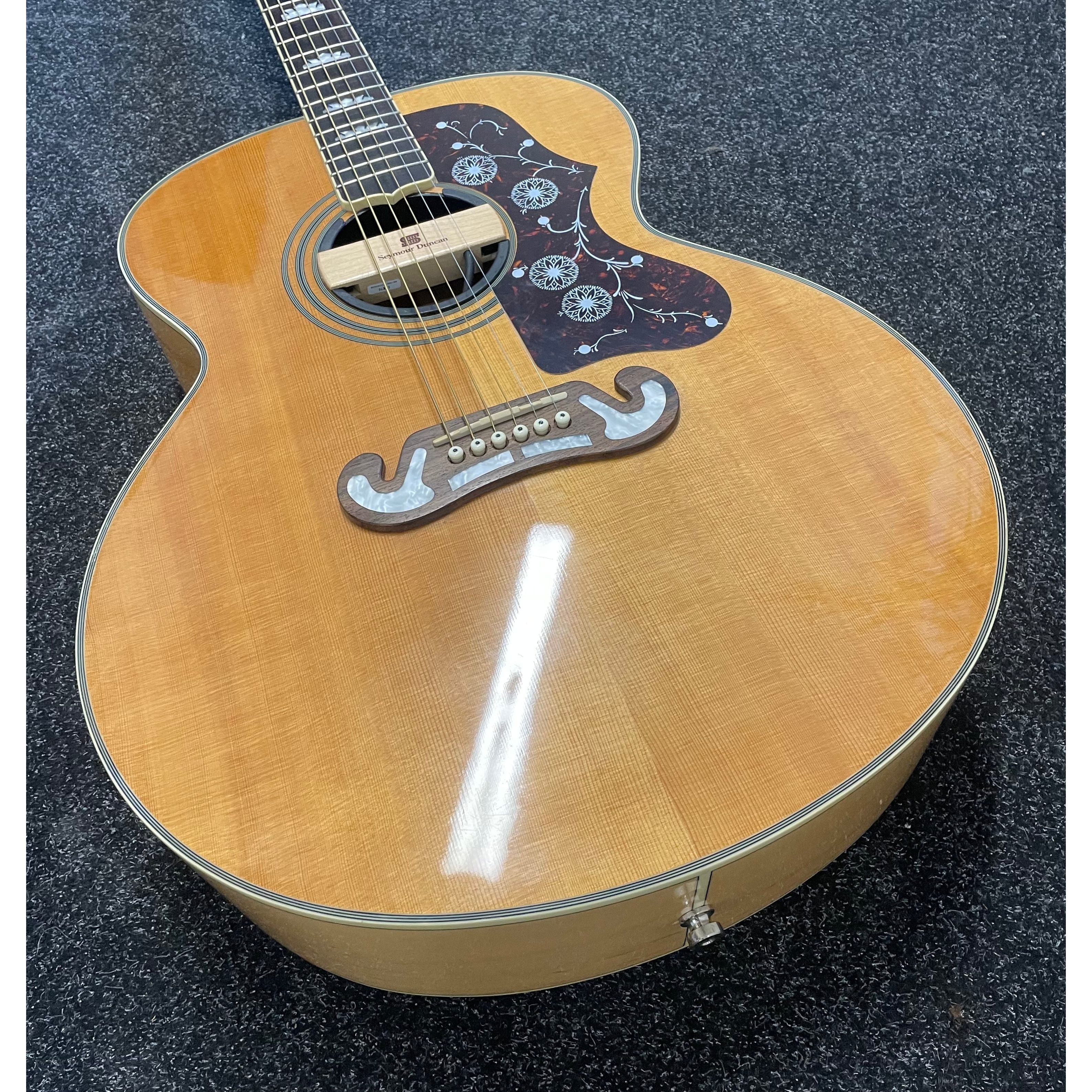 Epiphone EJ-200N Jumbo Acoustic Guitar Modified with Seymour Duncan Mounted Pickup with Hardcase Pre-Owned