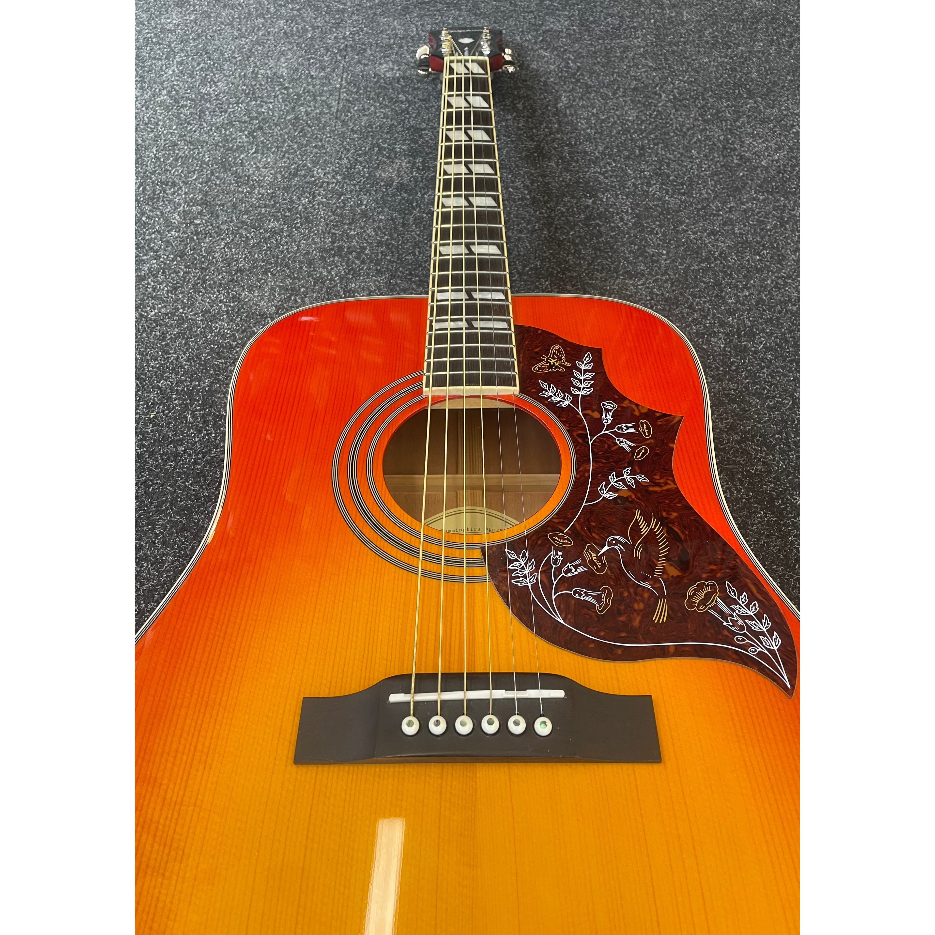 Epiphone Hummingbird Pro Electro Acoustic Dreadnought Guitar in Faded Cherry with Gigbag Pre-Owned