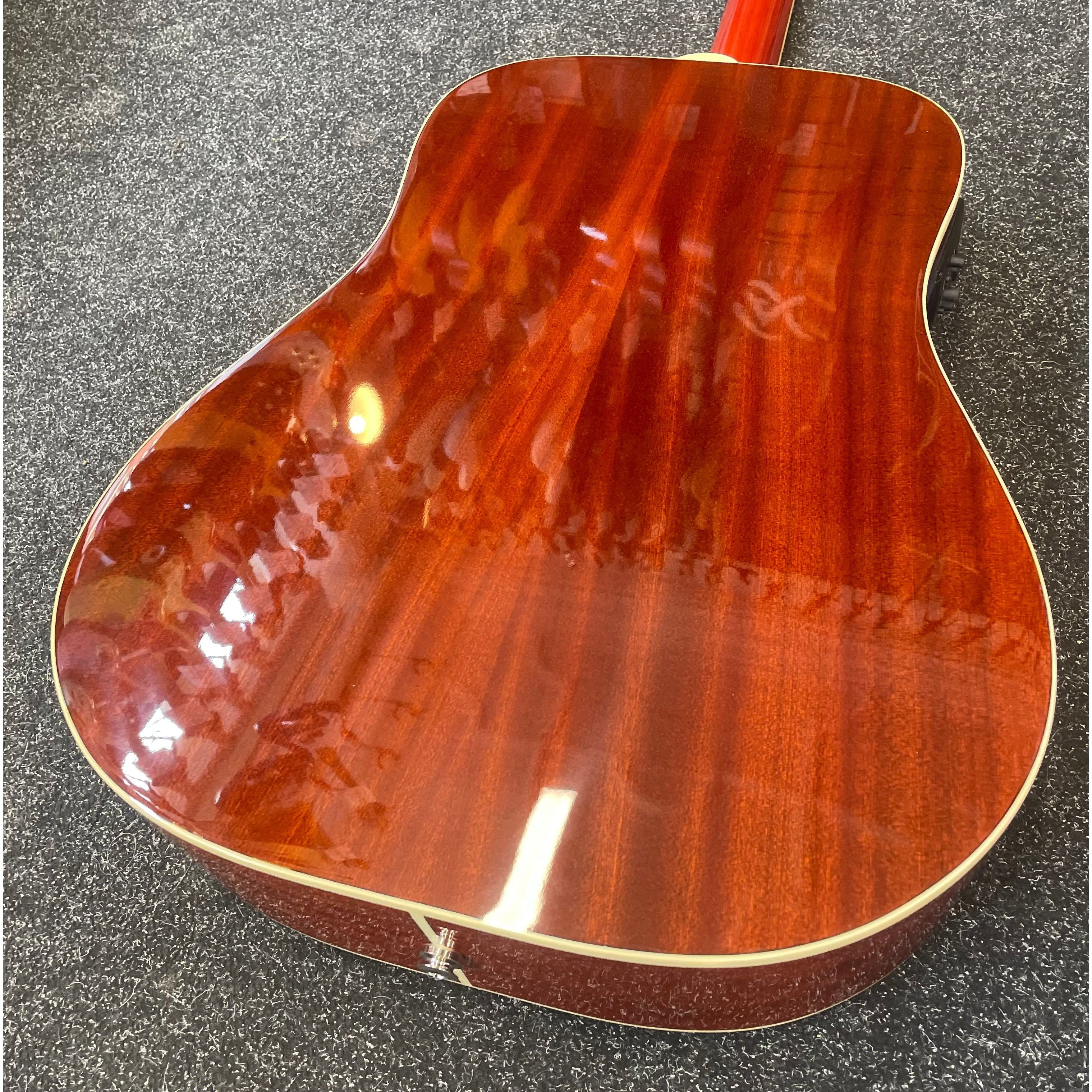 Epiphone Hummingbird Pro Electro Acoustic Dreadnought Guitar in Faded Cherry with Gigbag Pre-Owned