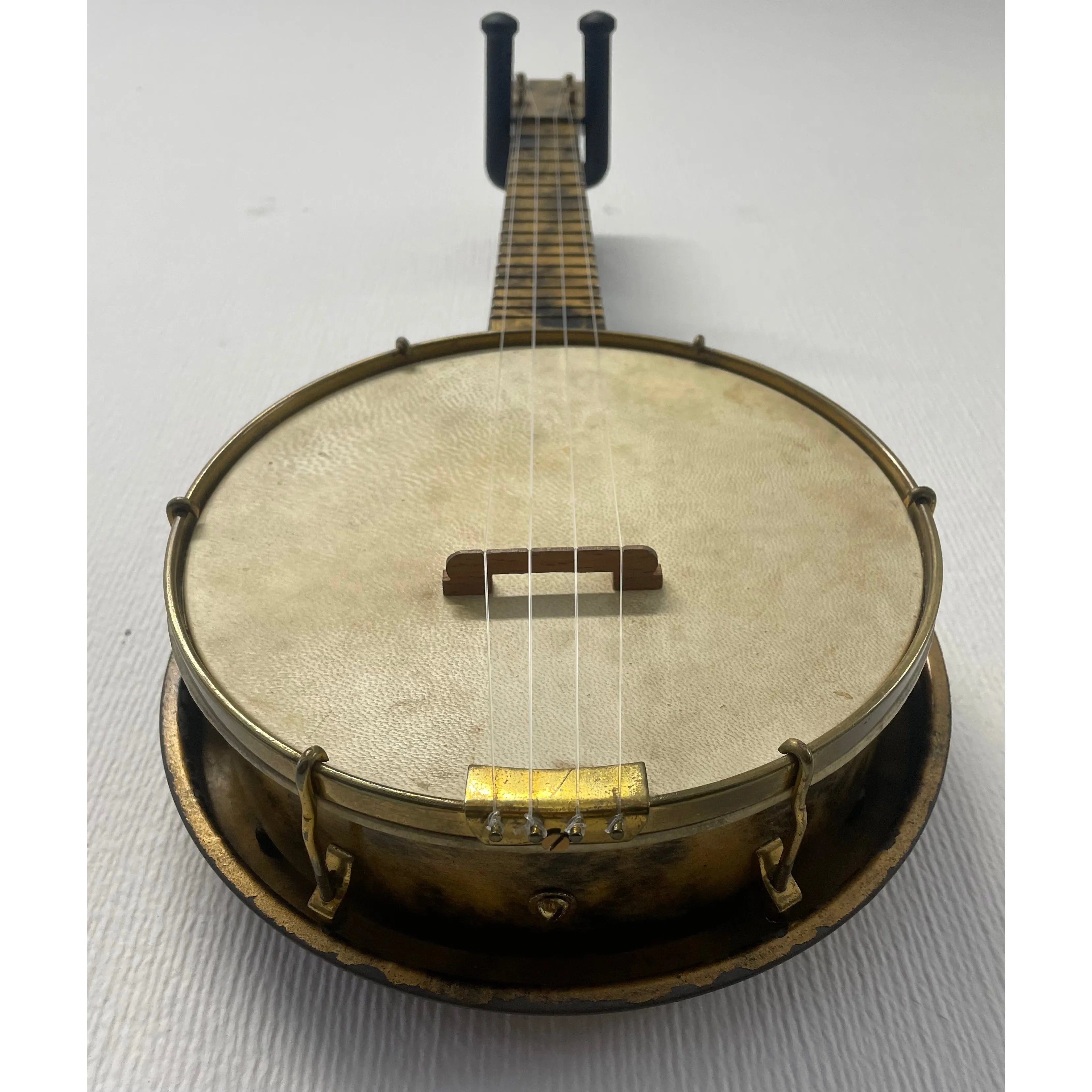 Golden Knight Banjolele, Made by Francis, Day & Hunter (FDH Ltd), Made in Britain in Gold and Black Liqueur finish with Carry Case, Est. 1920/30s Pre-Owned
