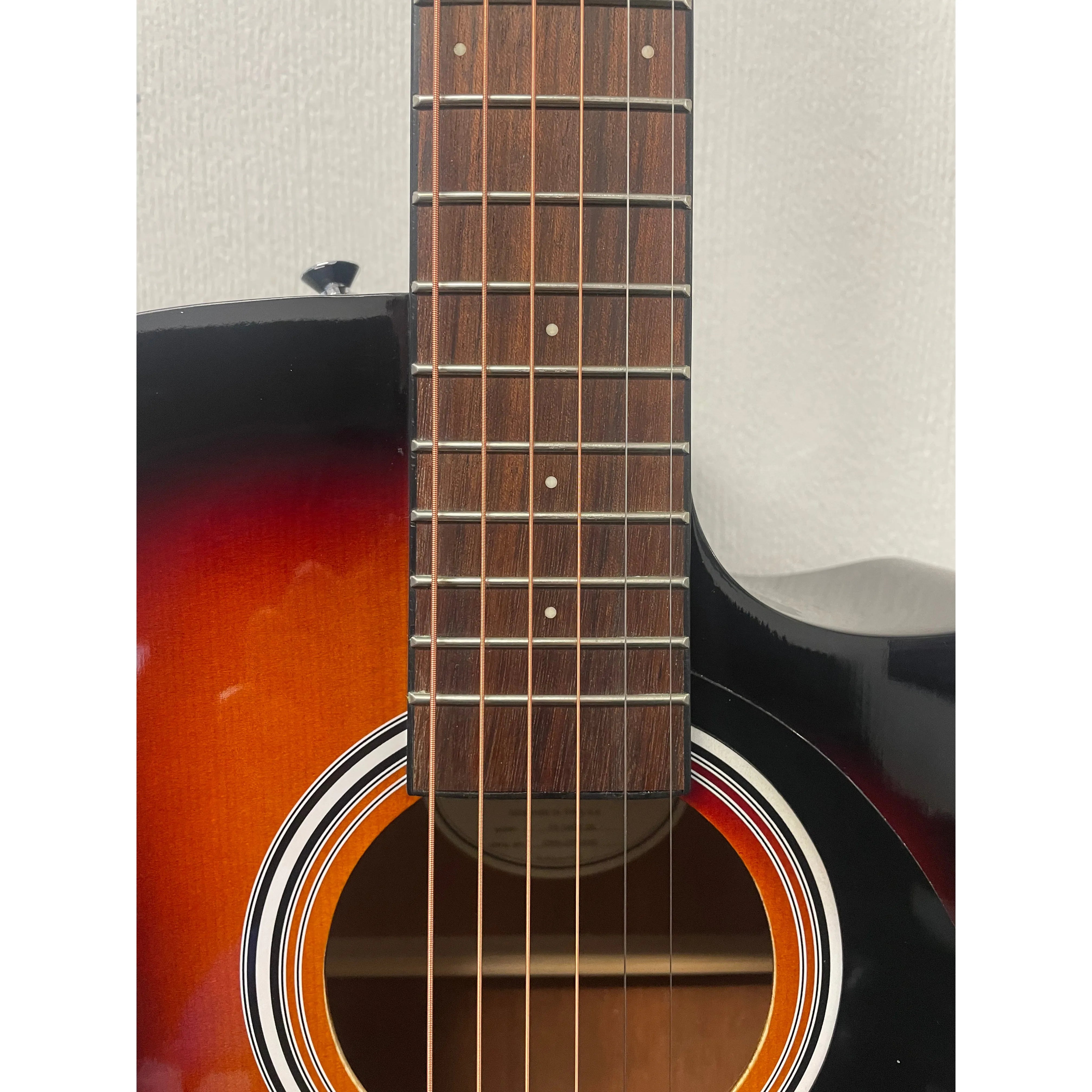 Fender FA-125CESB Dreadnought Electro Acoustic Guitar in Sunburst with Matching Gigbag Pre-owned