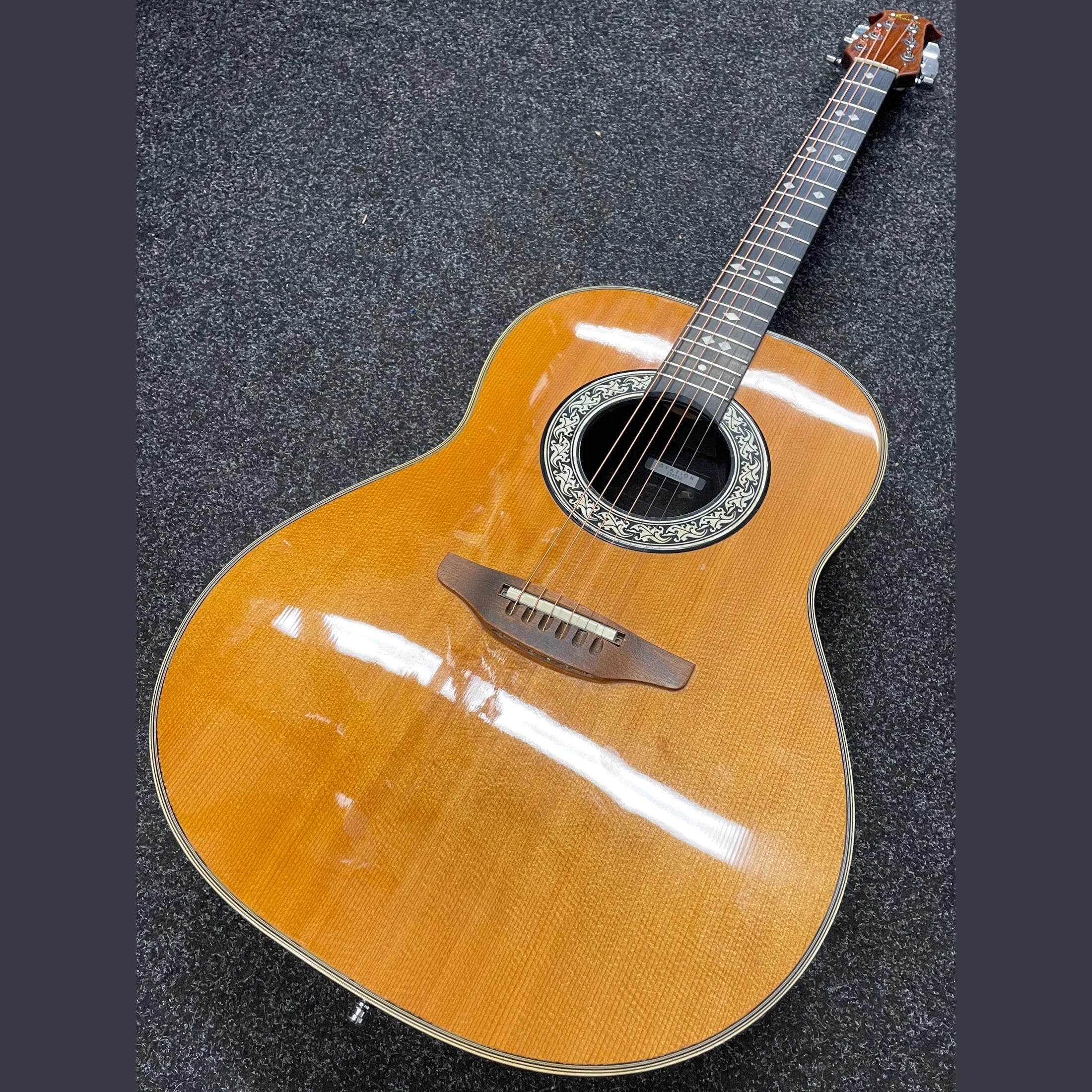 Ovation Mod 1112 Custom Balladeer Acoustic Guitar with Original Hardcase