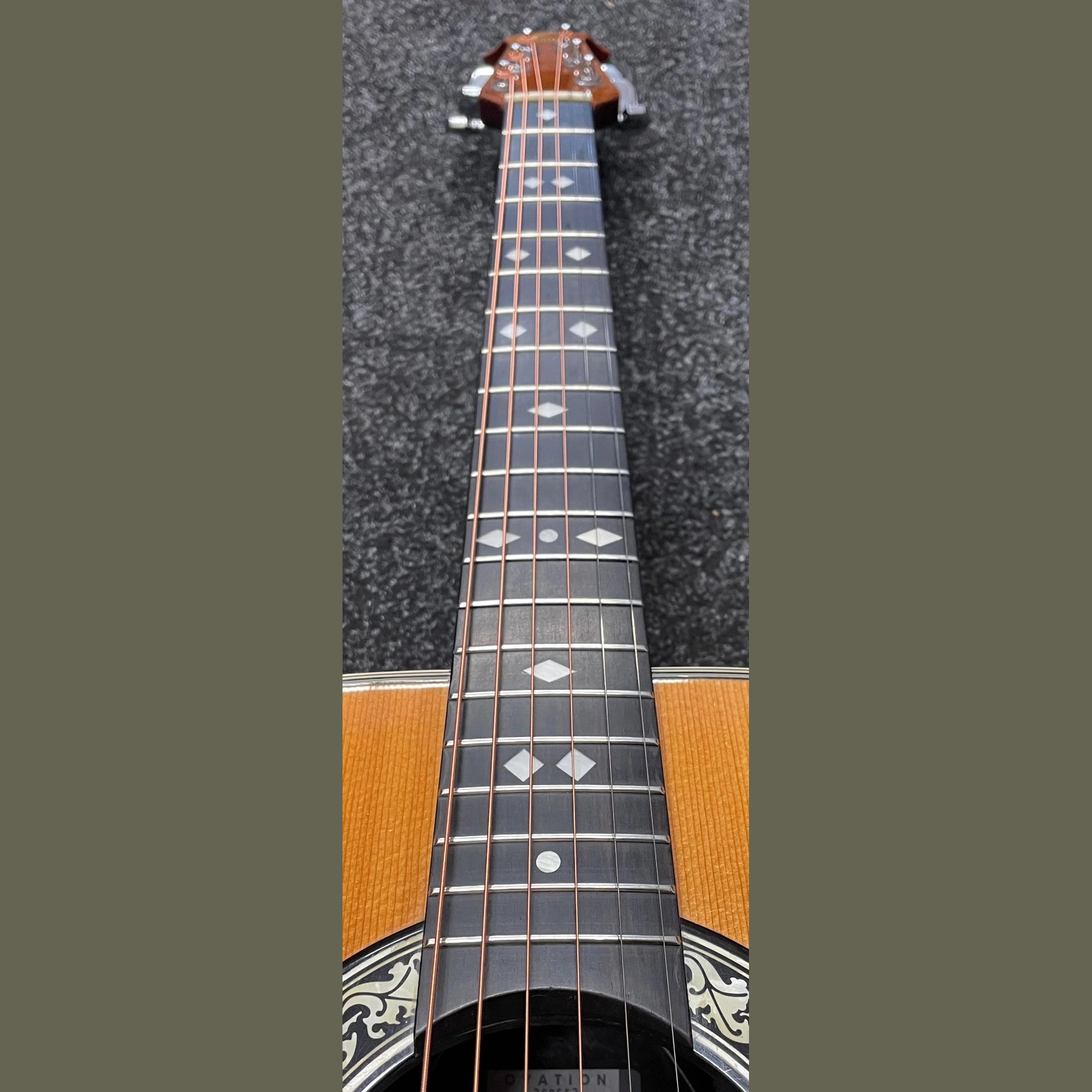 Ovation Mod 1112 Custom Balladeer Acoustic Guitar with Original Hardcase