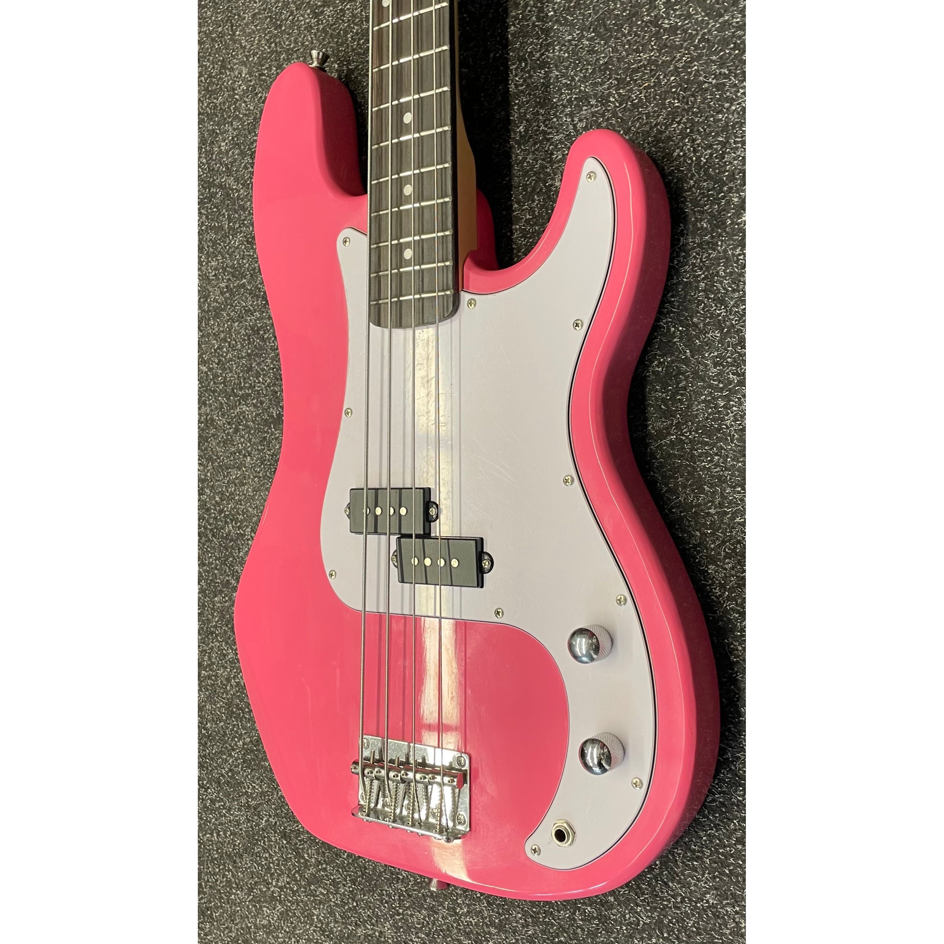 Gear4music LA Electric Bass Guitar P-Style in Gloss Pink Pre-Owned