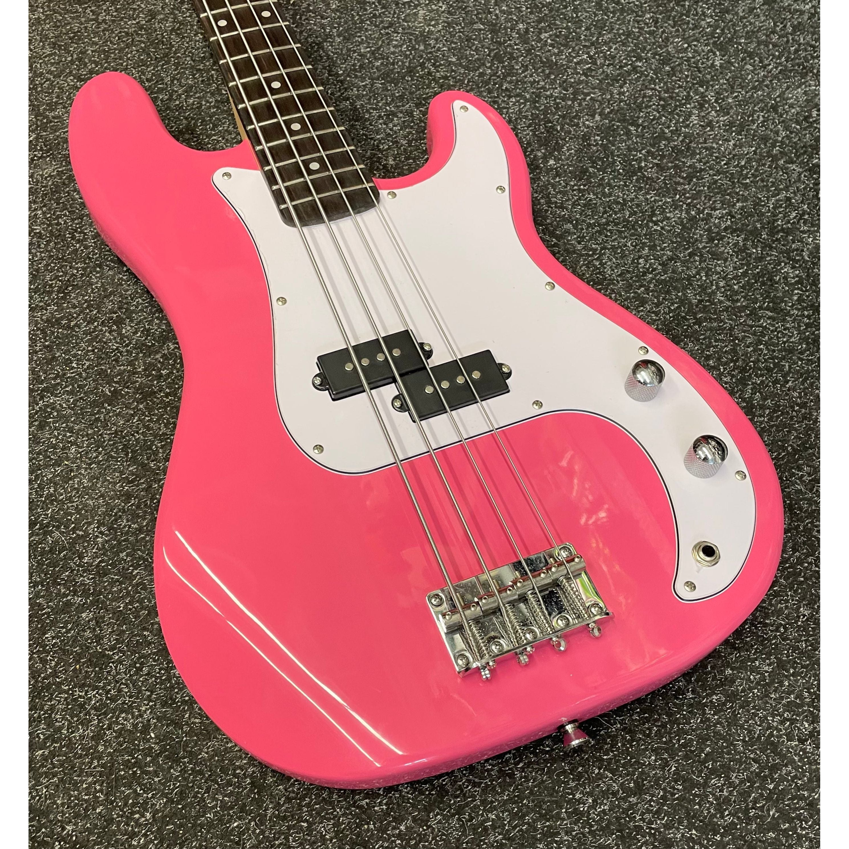 Gear4music LA Electric Bass Guitar P-Style in Gloss Pink Pre-Owned