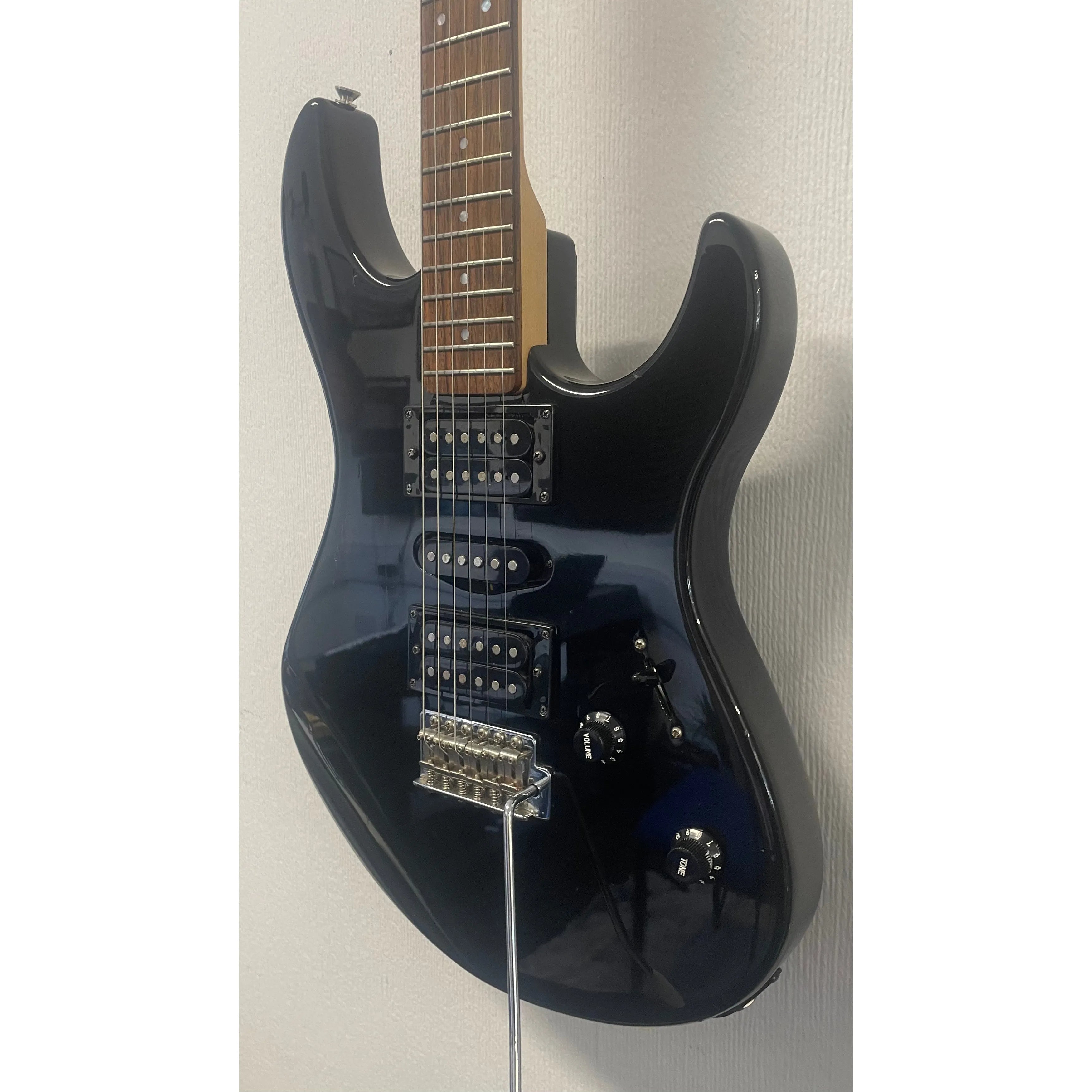 Yamaha ERG121 Electric Guitar in Black Pre-Owned