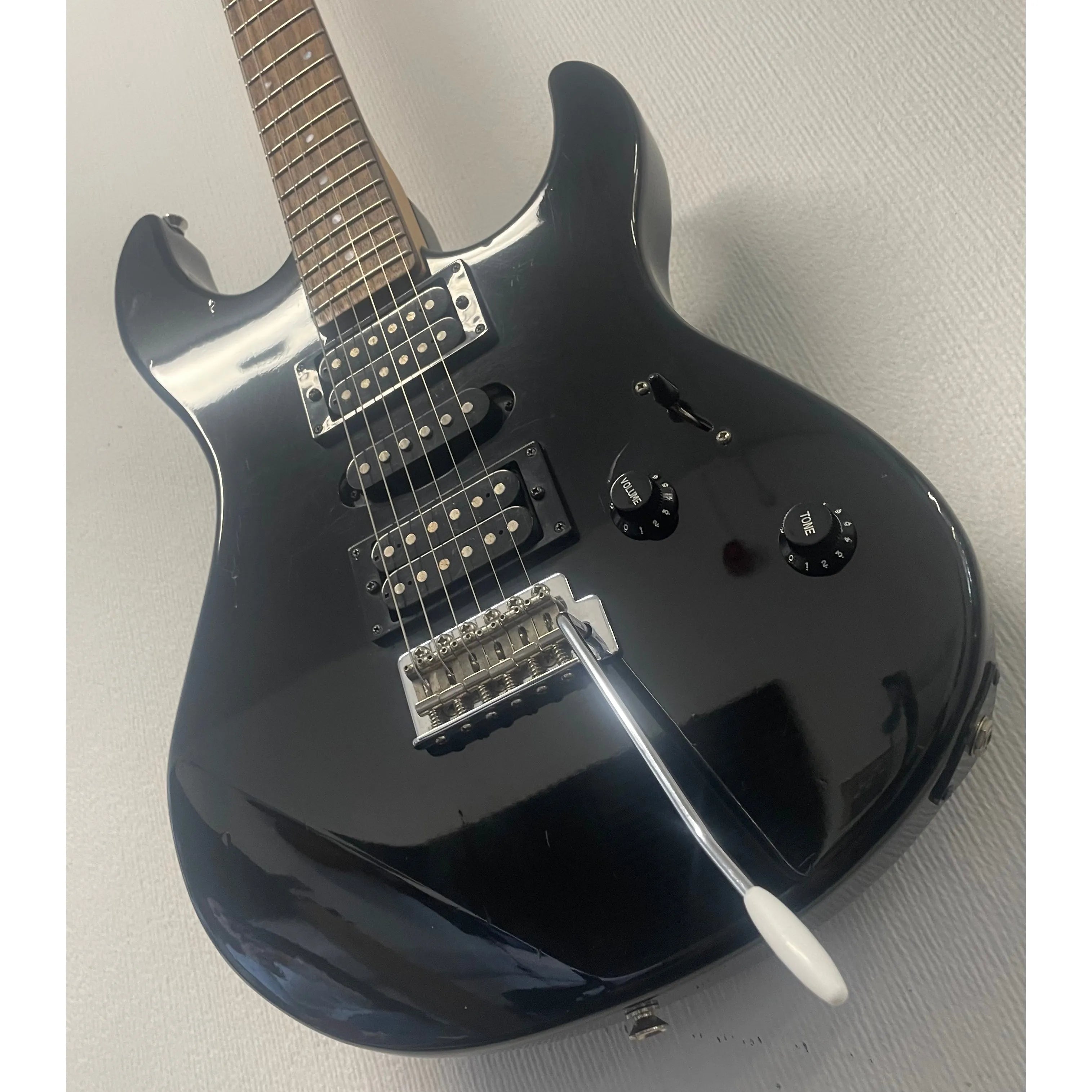 Yamaha ERG121 Electric Guitar in Black Pre-Owned