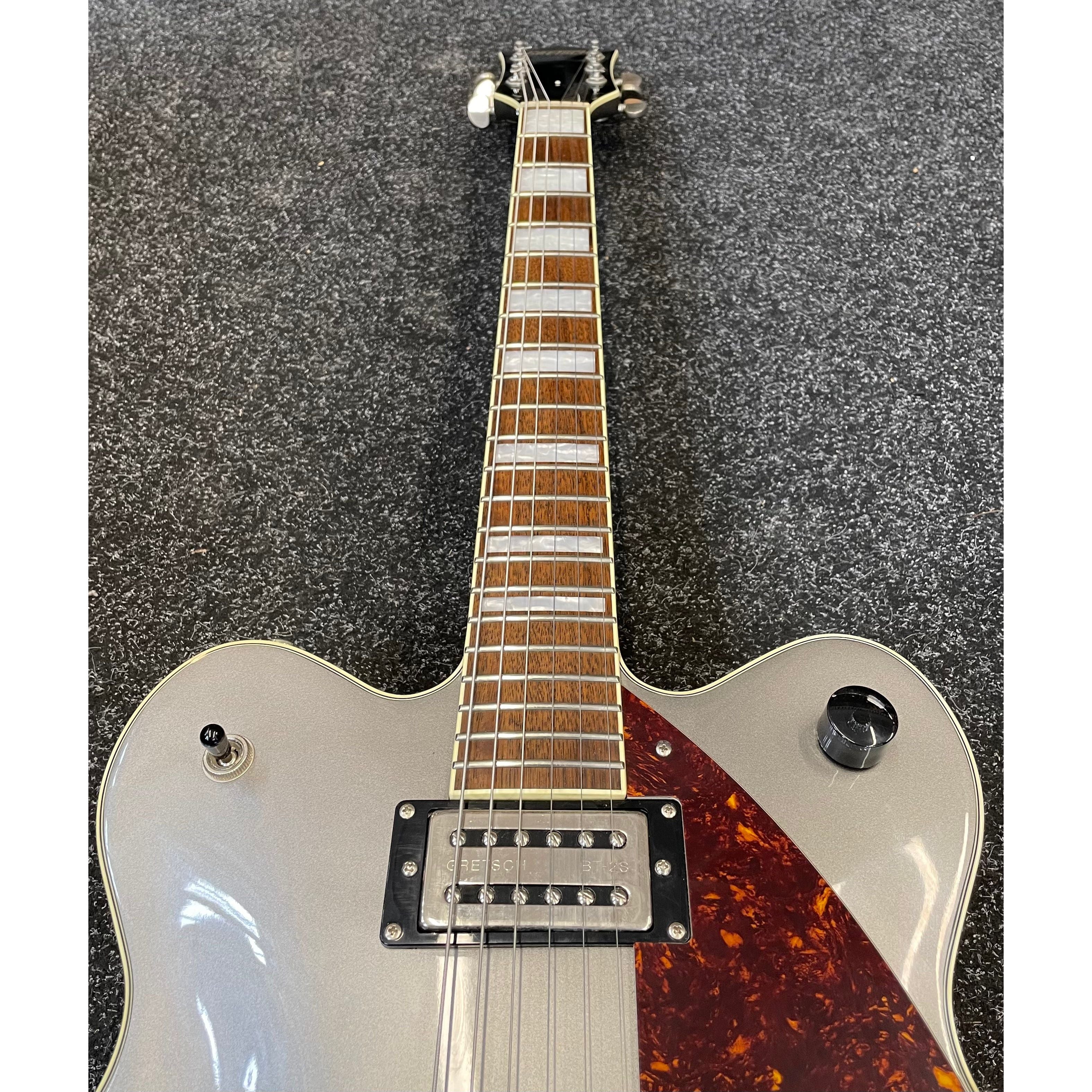 Gretsch G2622 Streamliner Hollowbody Electric Guitar with Center Block, Double-cut & V-Stoptail in Gun Metal Pre-Owned