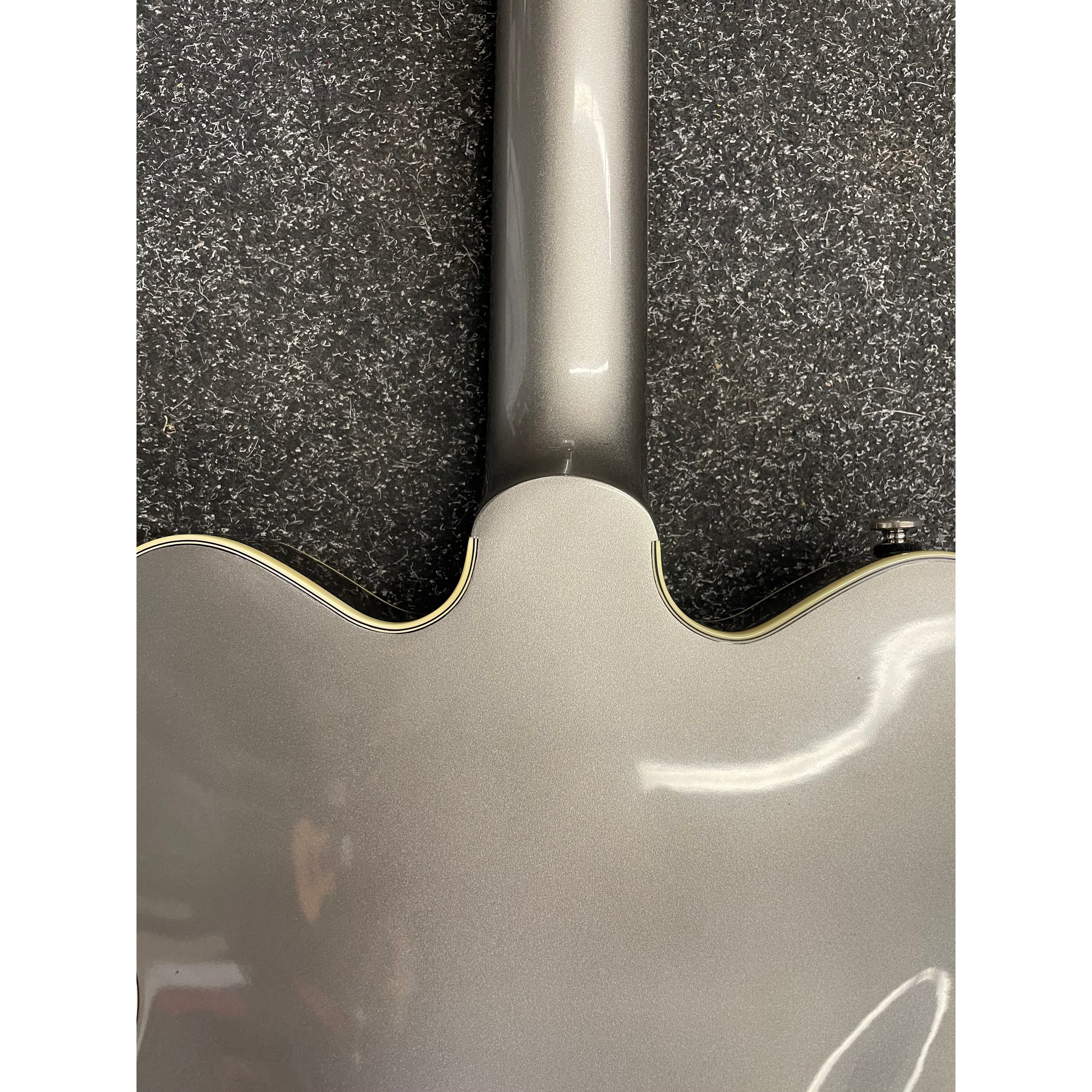 Gretsch G2622 Streamliner Hollowbody Electric Guitar with Center Block, Double-cut & V-Stoptail in Gun Metal Pre-Owned