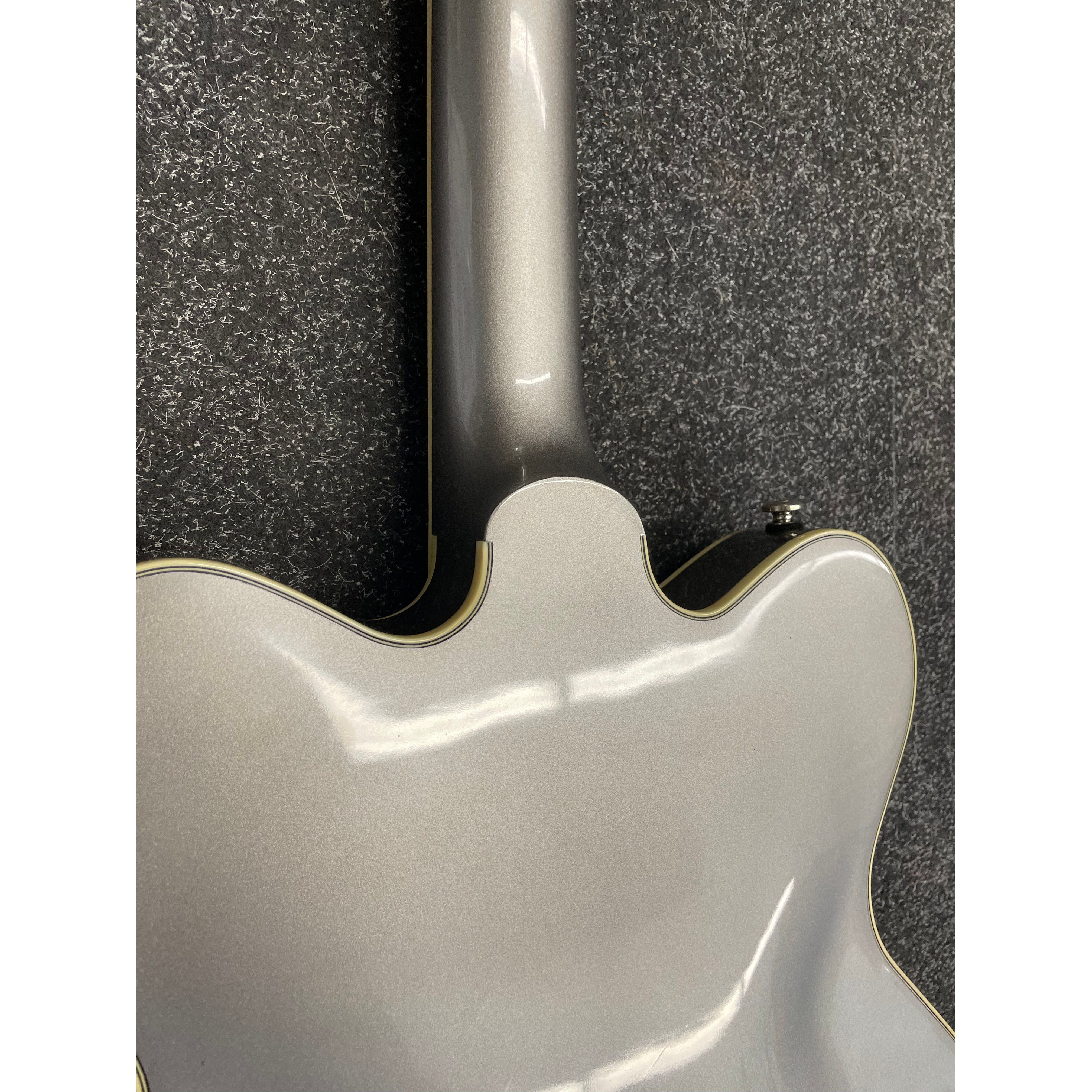 Gretsch G2622 Streamliner Hollowbody Electric Guitar with Center Block, Double-cut & V-Stoptail in Gun Metal Pre-Owned