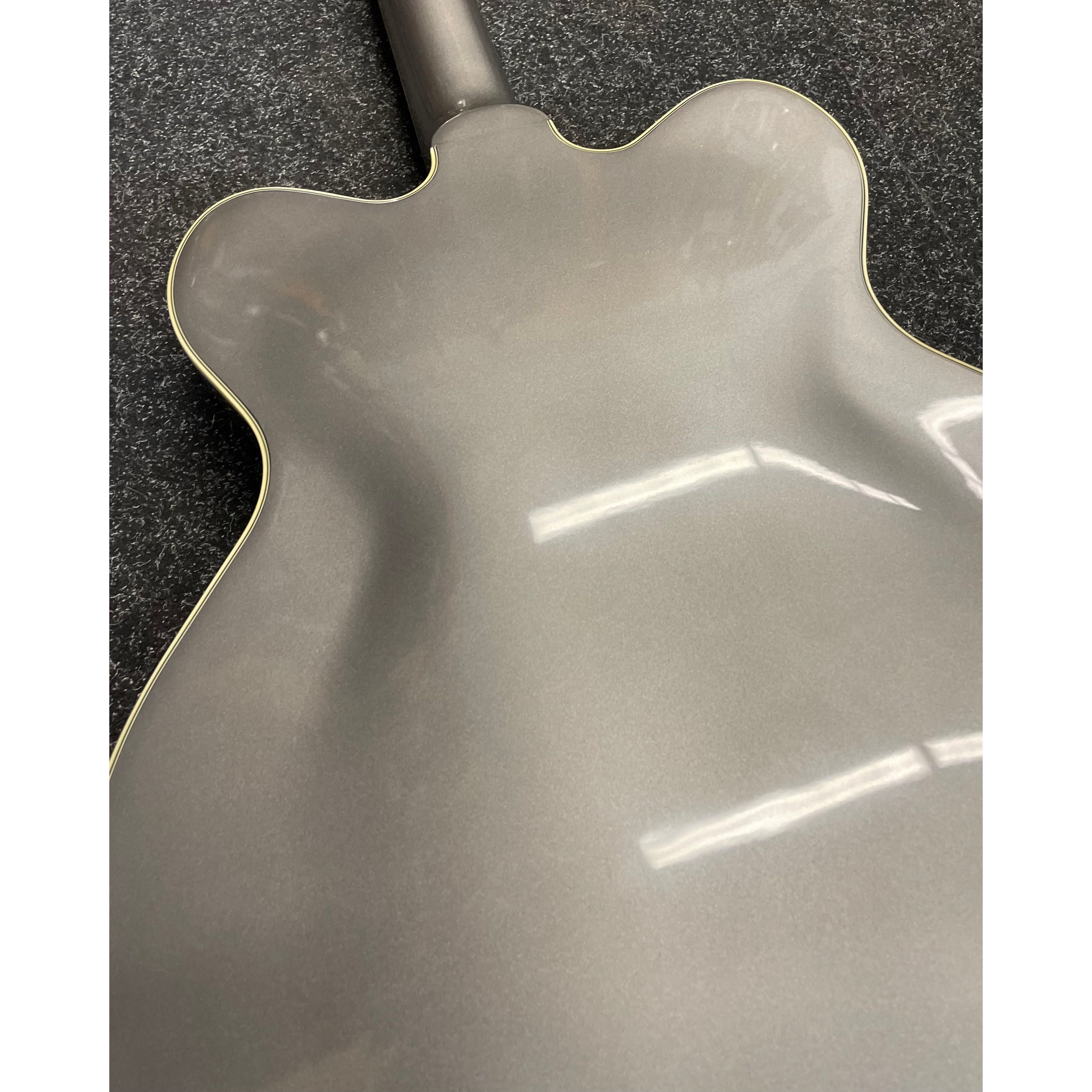 Gretsch G2622 Streamliner Hollowbody Electric Guitar with Center Block, Double-cut & V-Stoptail in Gun Metal Pre-Owned