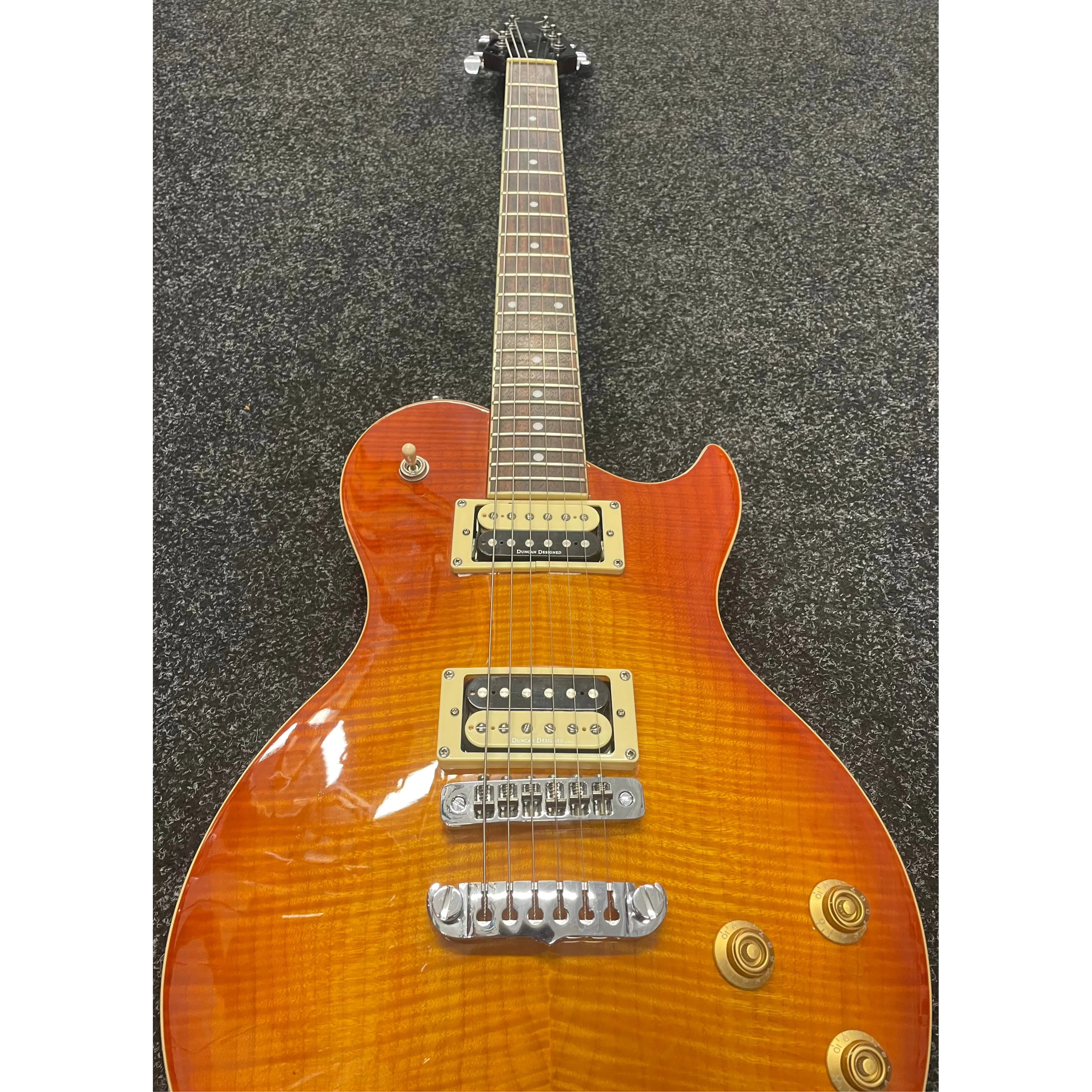 Aria PE-Elite 'Les Paul Style' Electric Guitar Pre-Owned