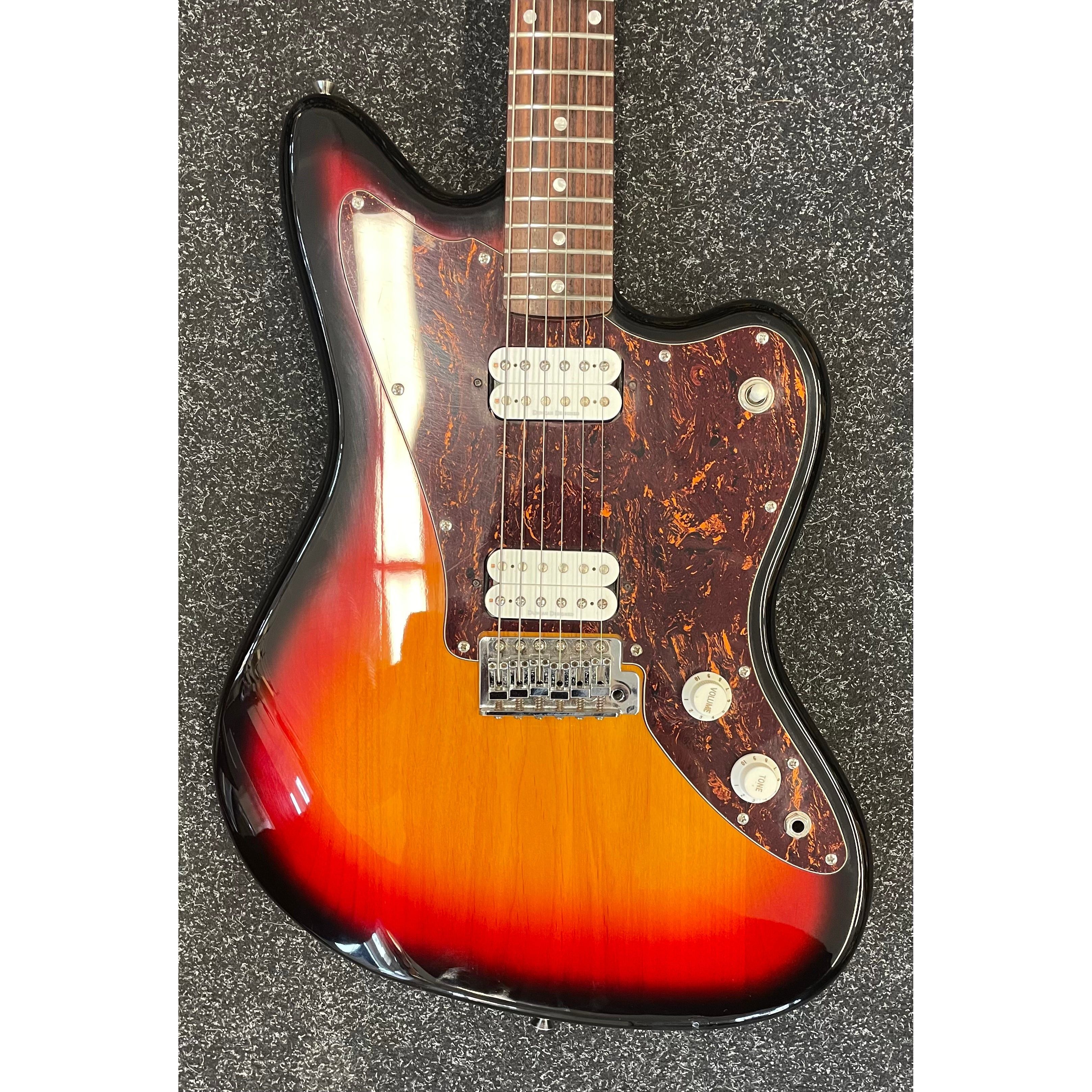 Squier by Fender Standard Series Jagmaster Hybrid Electric Guitar in Three Tone Sunburst Pre-Owned