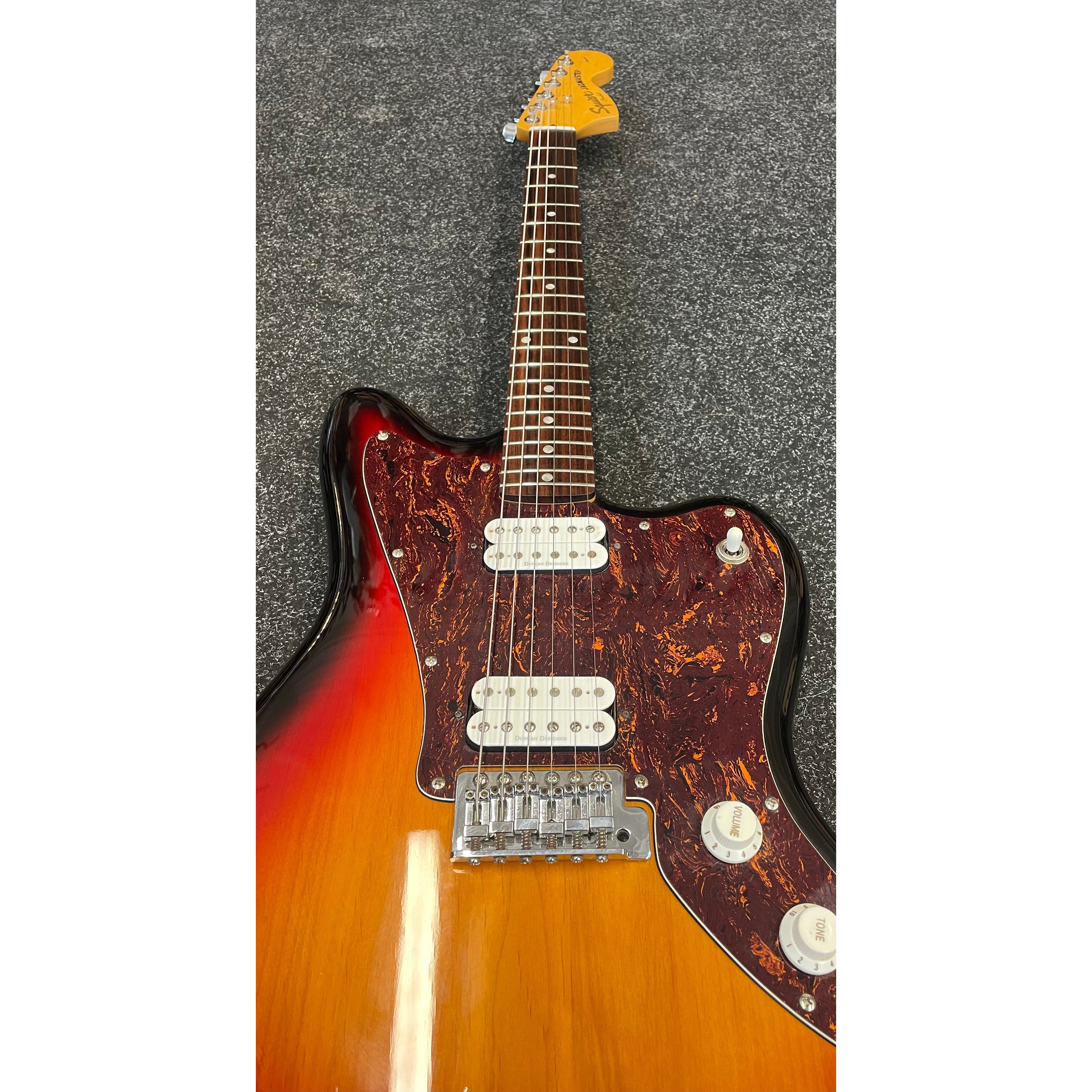 Squier by Fender Standard Series Jagmaster Hybrid Electric Guitar in Three Tone Sunburst Pre-Owned