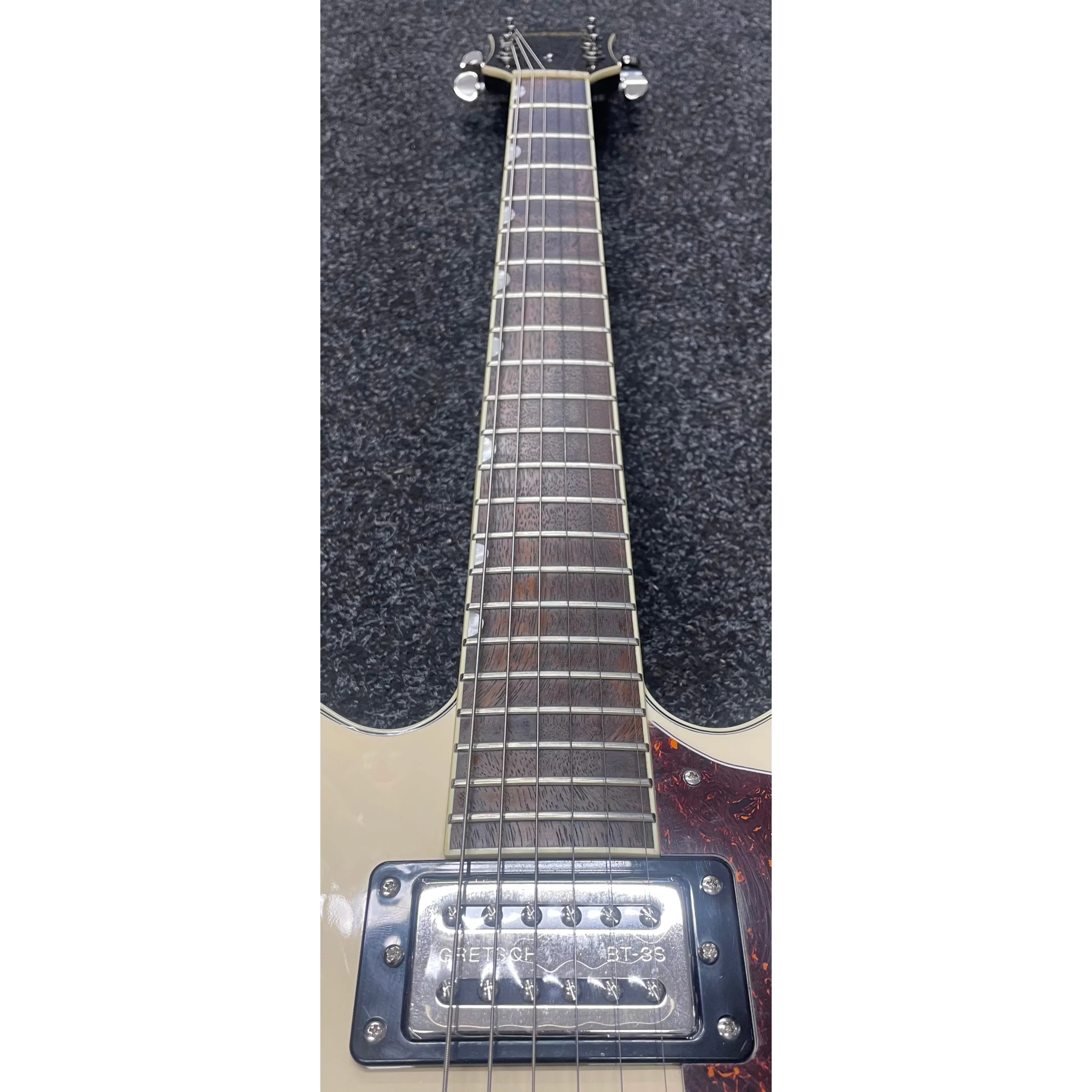 Gretsch G2622T Streamliner with Bigsby in Vintage White Pre-Owned