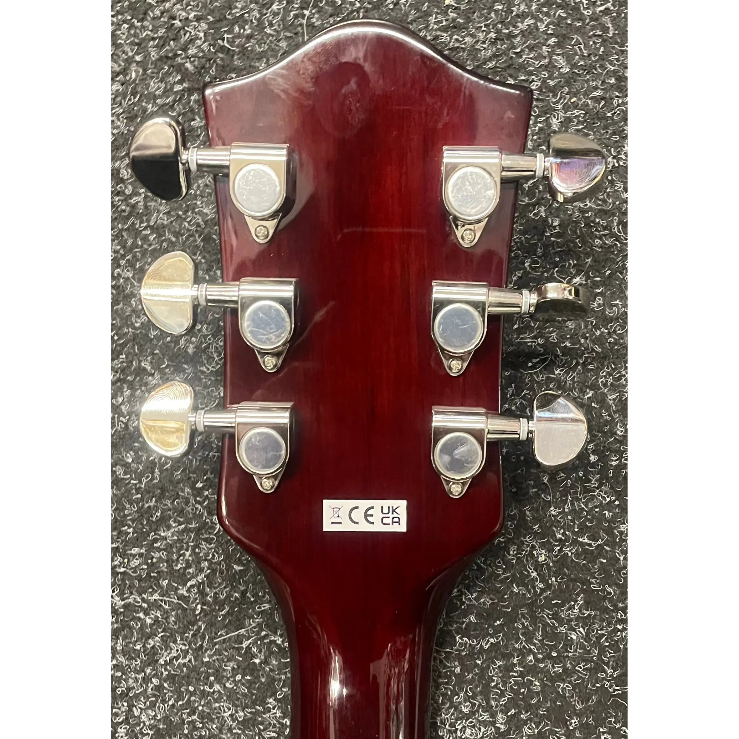 Gretsch G2622T Streamliner with Bigsby in Vintage White Pre-Owned