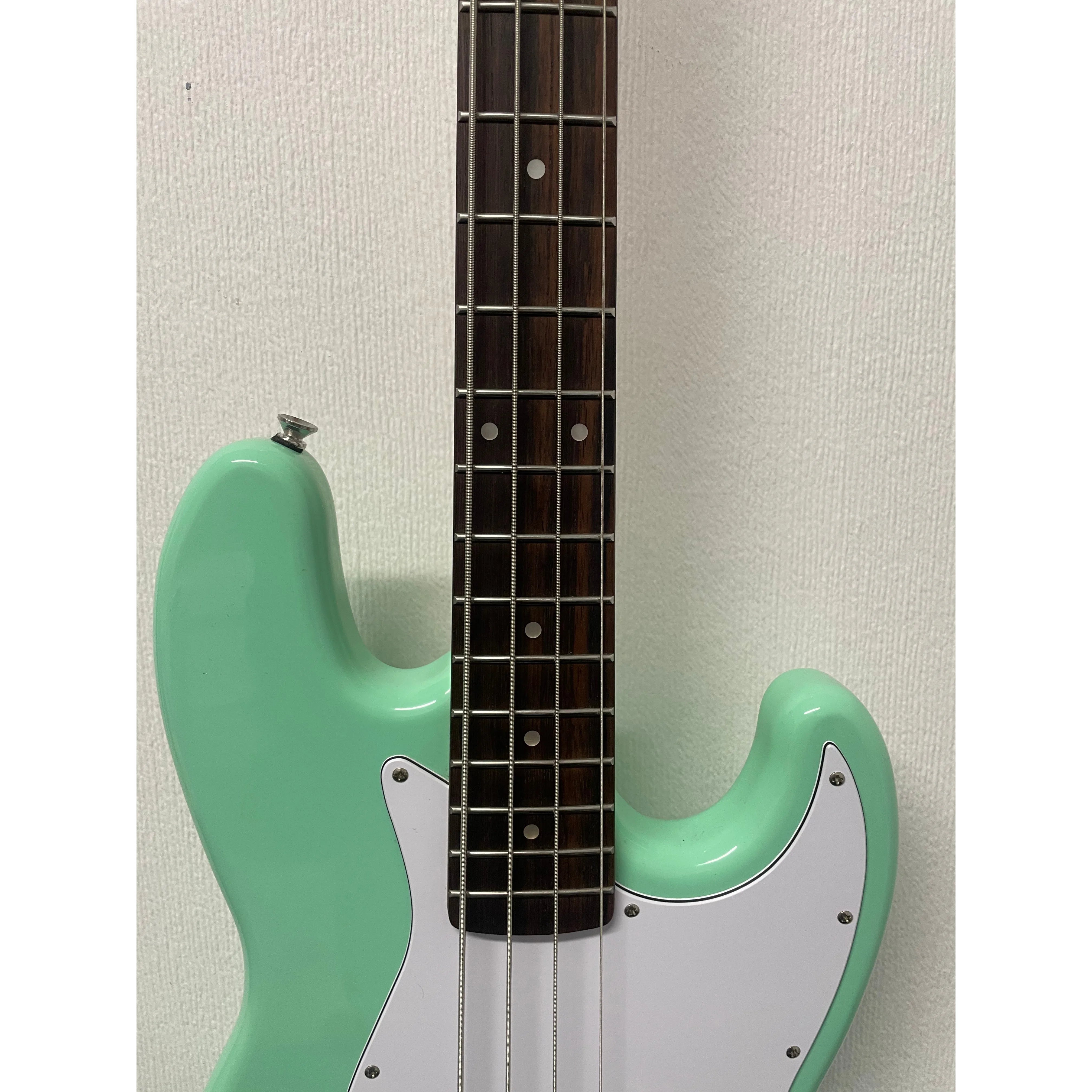 Harley Benton VT Series Bass Guitar in Gloss Green Finish Pre-Owned