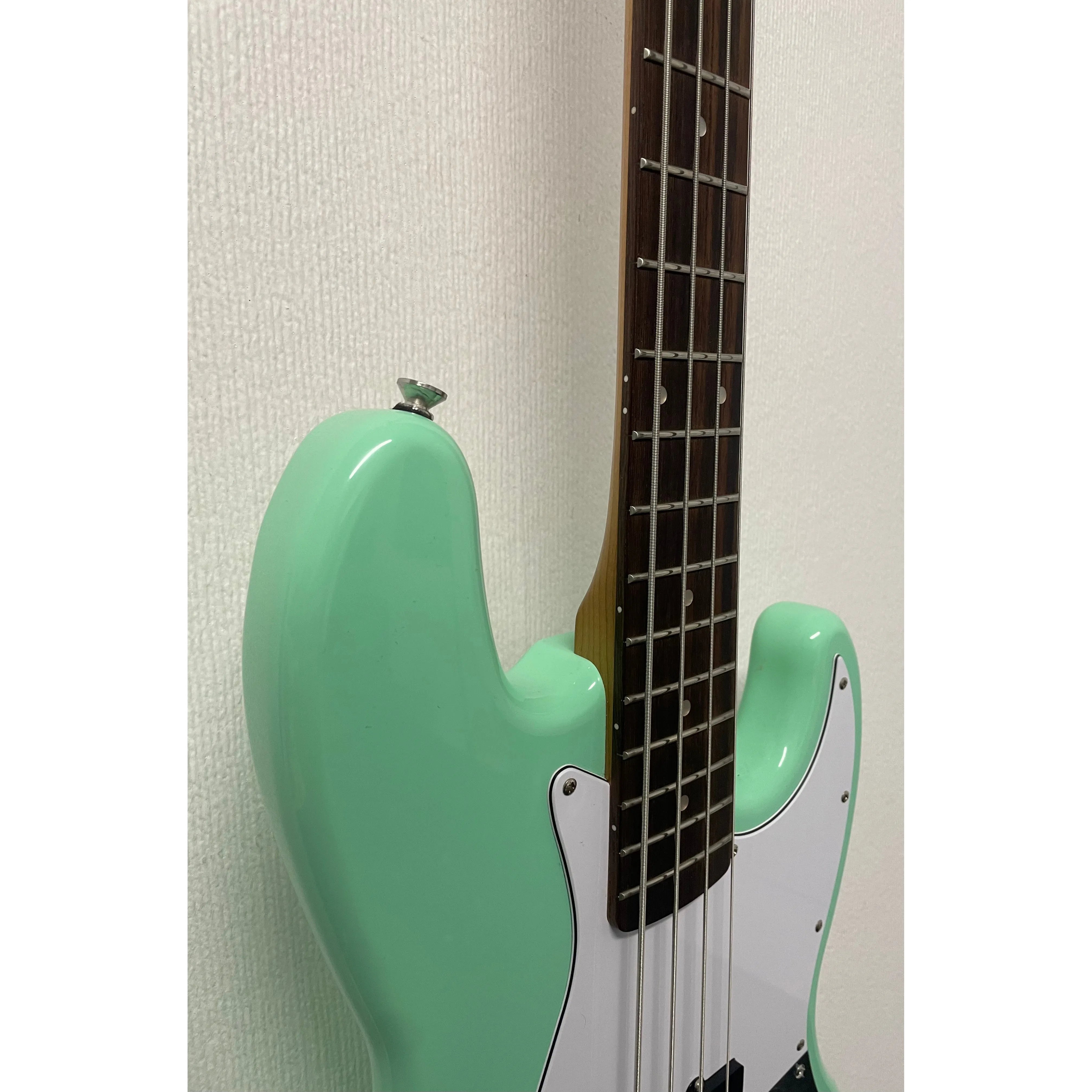 Harley Benton VT Series Bass Guitar in Gloss Green Finish Pre-Owned