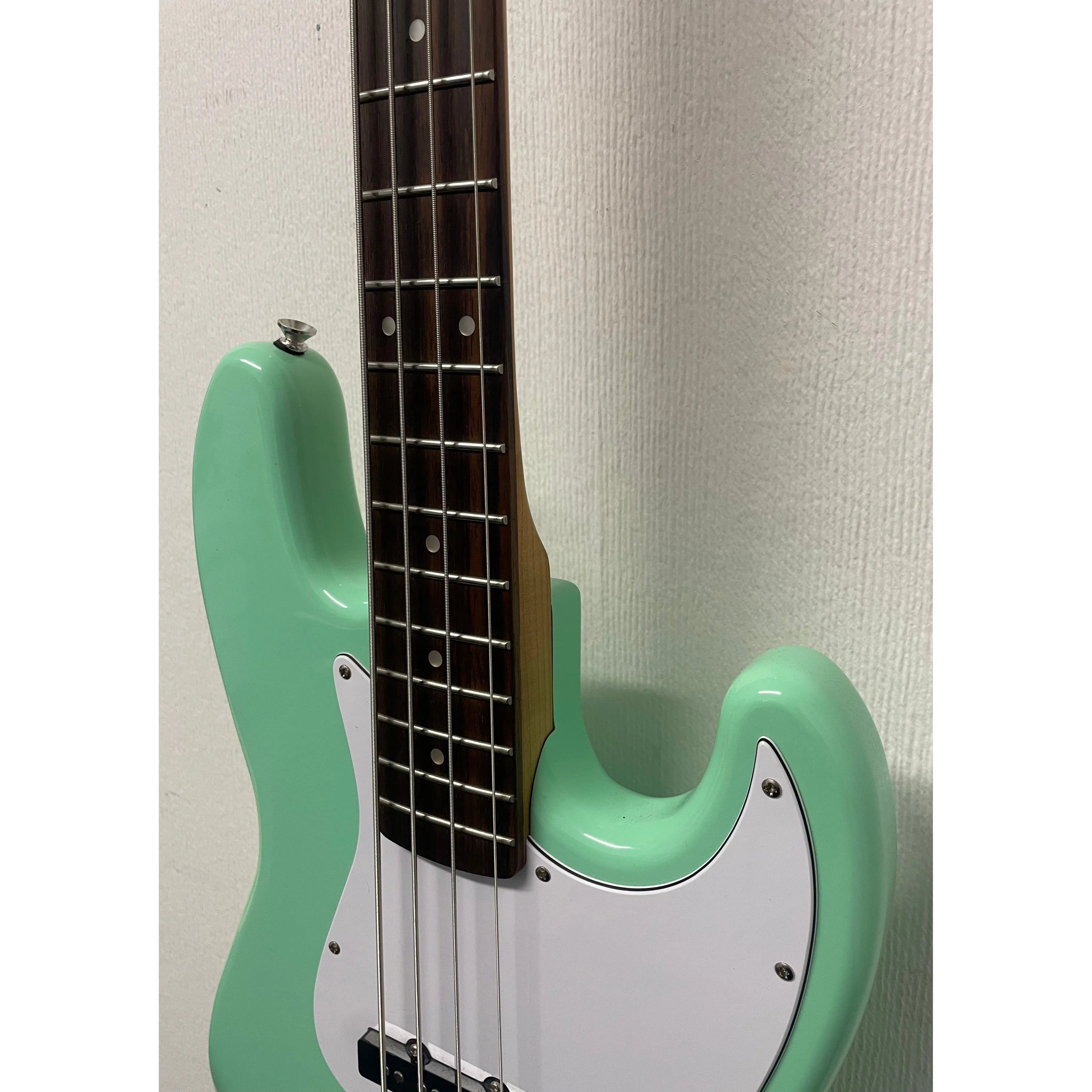 Harley Benton VT Series Bass Guitar in Gloss Green Finish Pre-Owned