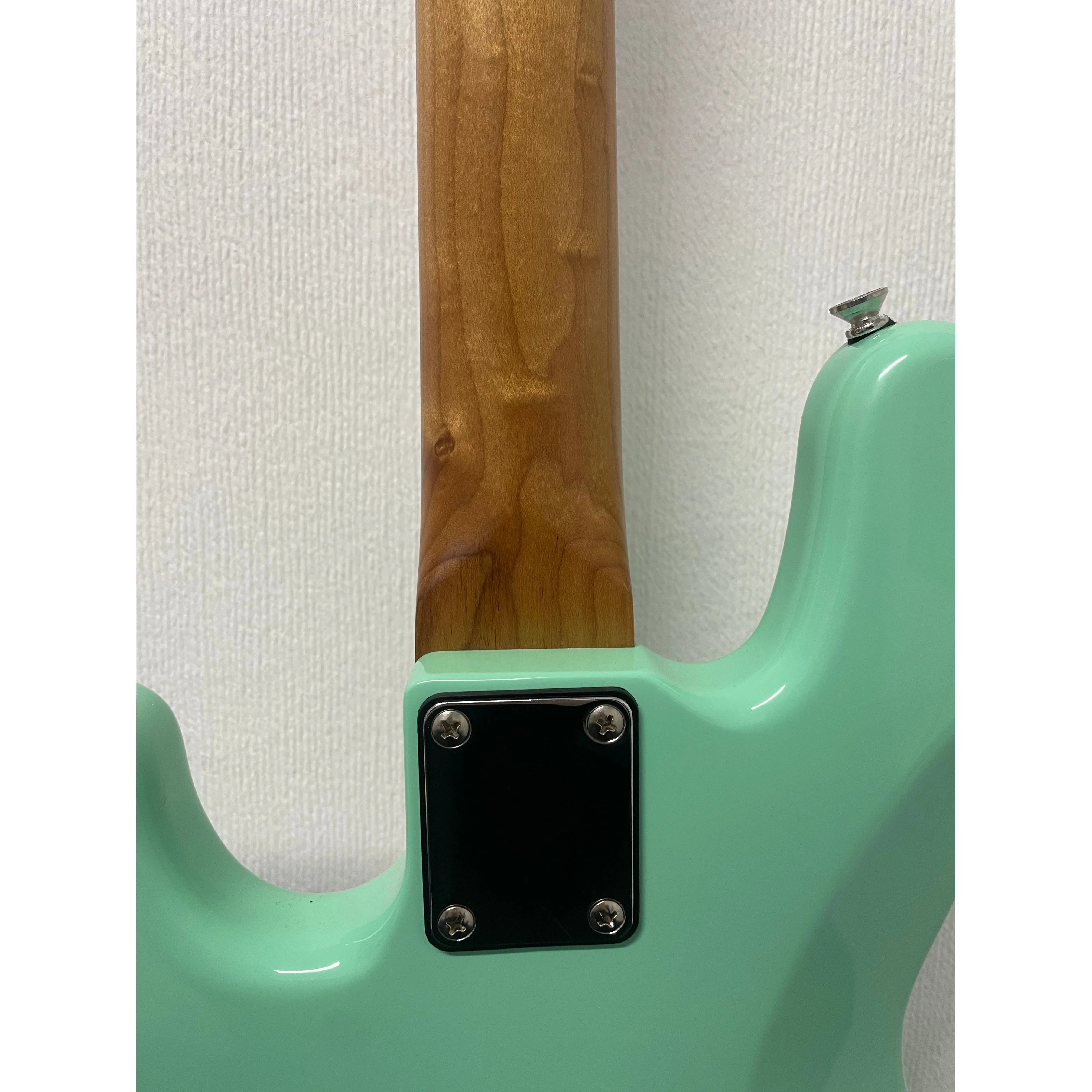 Harley Benton VT Series Bass Guitar in Gloss Green Finish Pre-Owned