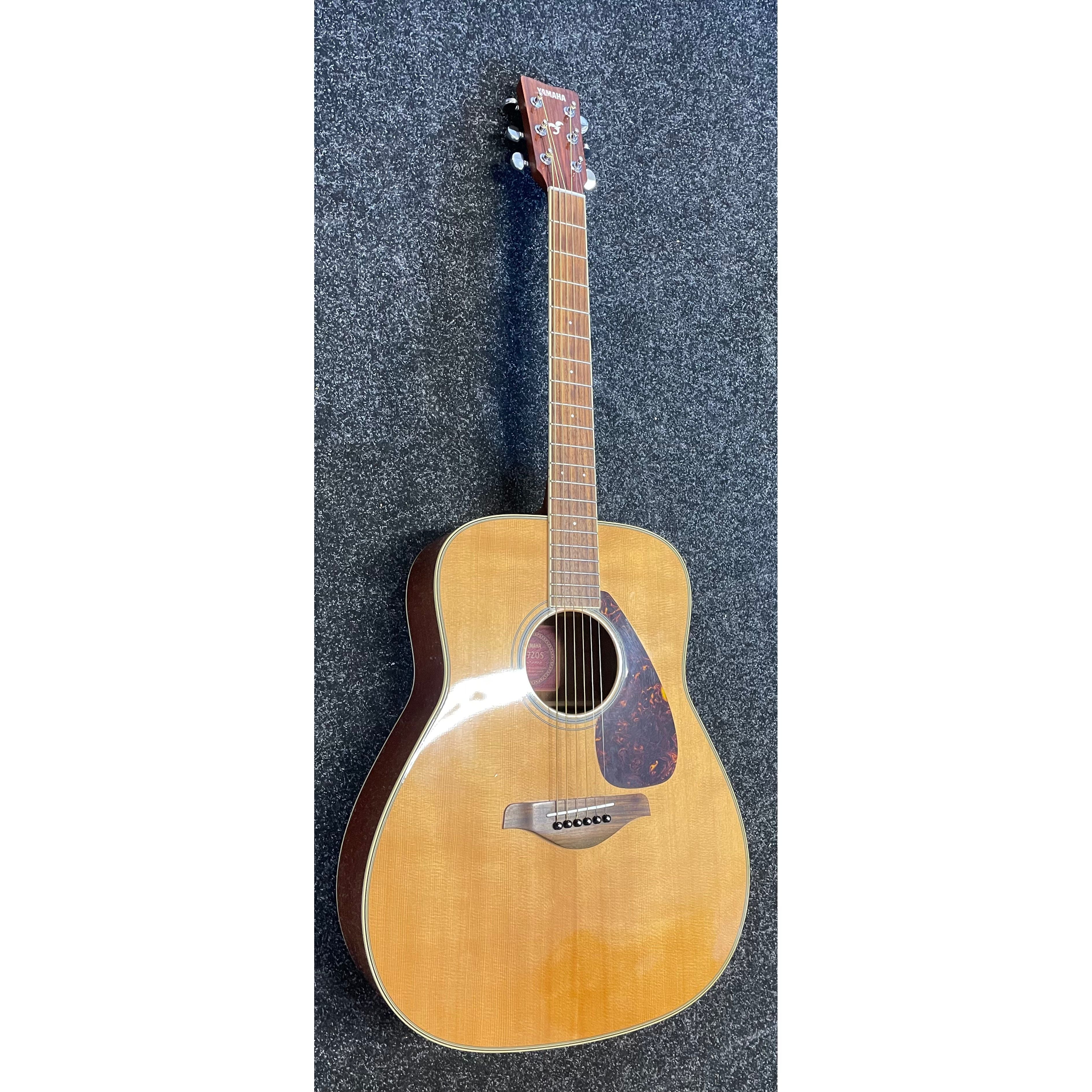 Yamaha FG720S Dreadnought Size Acoustic Guitar in Natural with Gigbag Pre-Owned