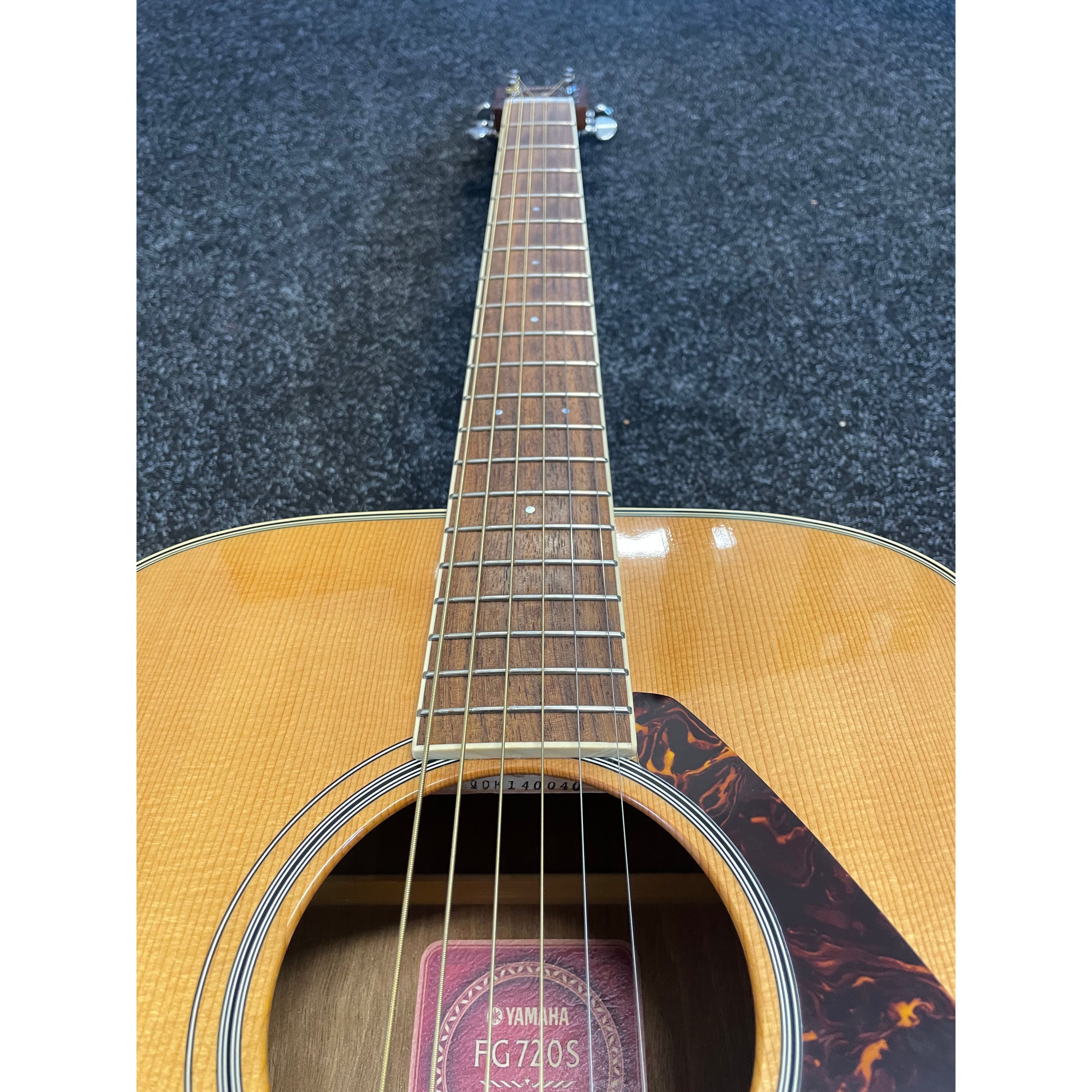Yamaha FG720S Dreadnought Size Acoustic Guitar in Natural with Gigbag Pre-Owned